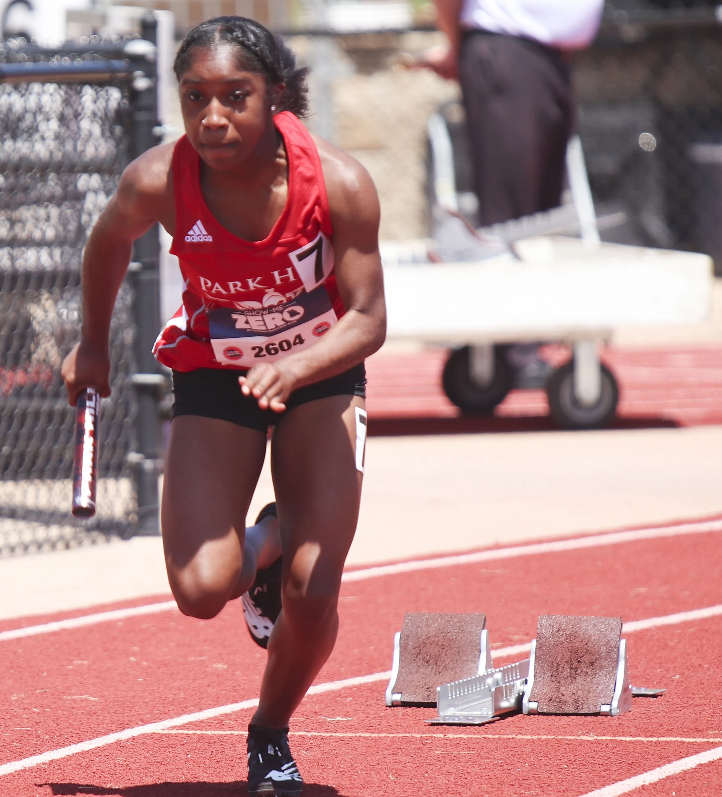 Girls 4x100 - 1st leg Ervin prelim_1.jpg