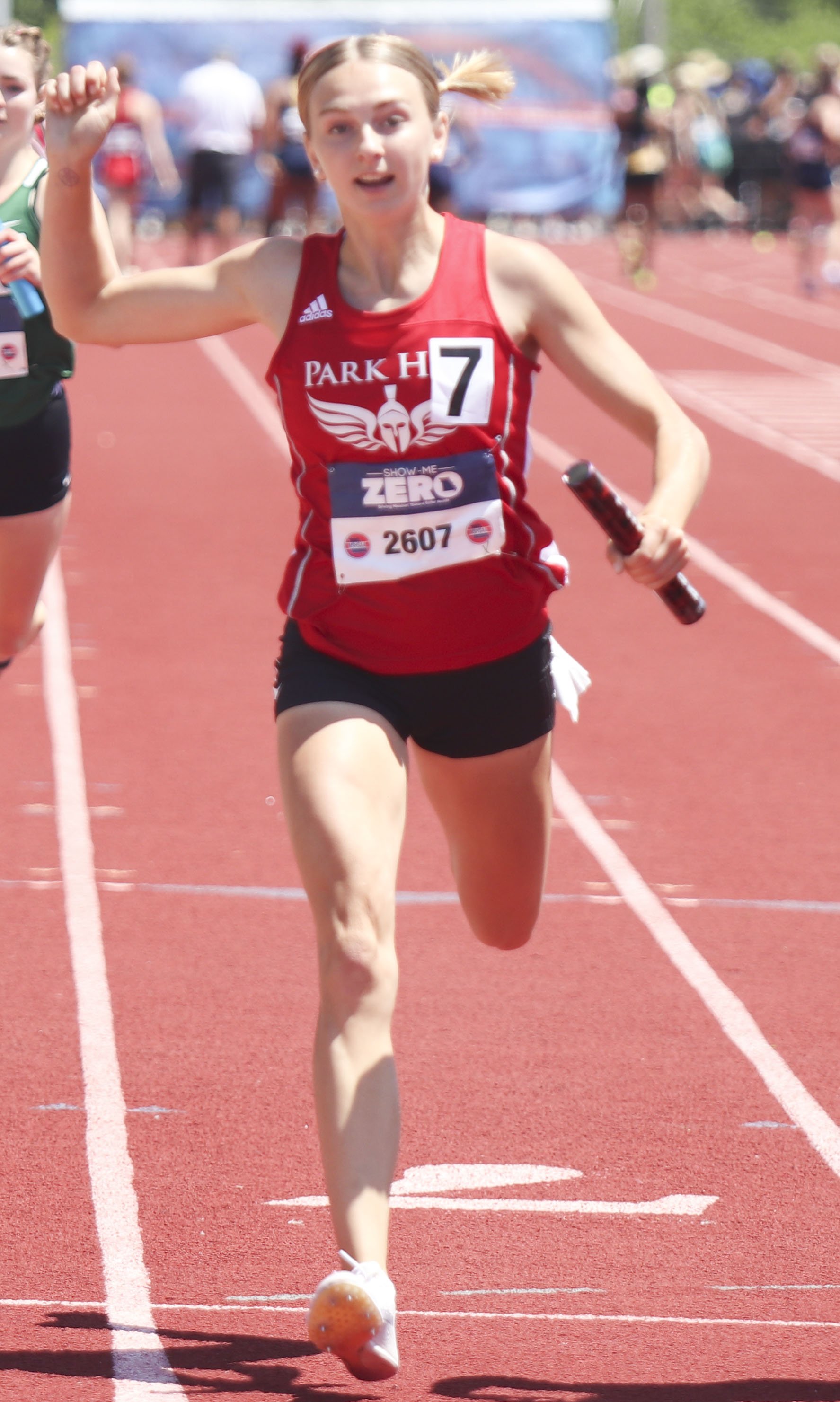 Girls 4x100 - 4th leg Moretina prelim_1.jpg