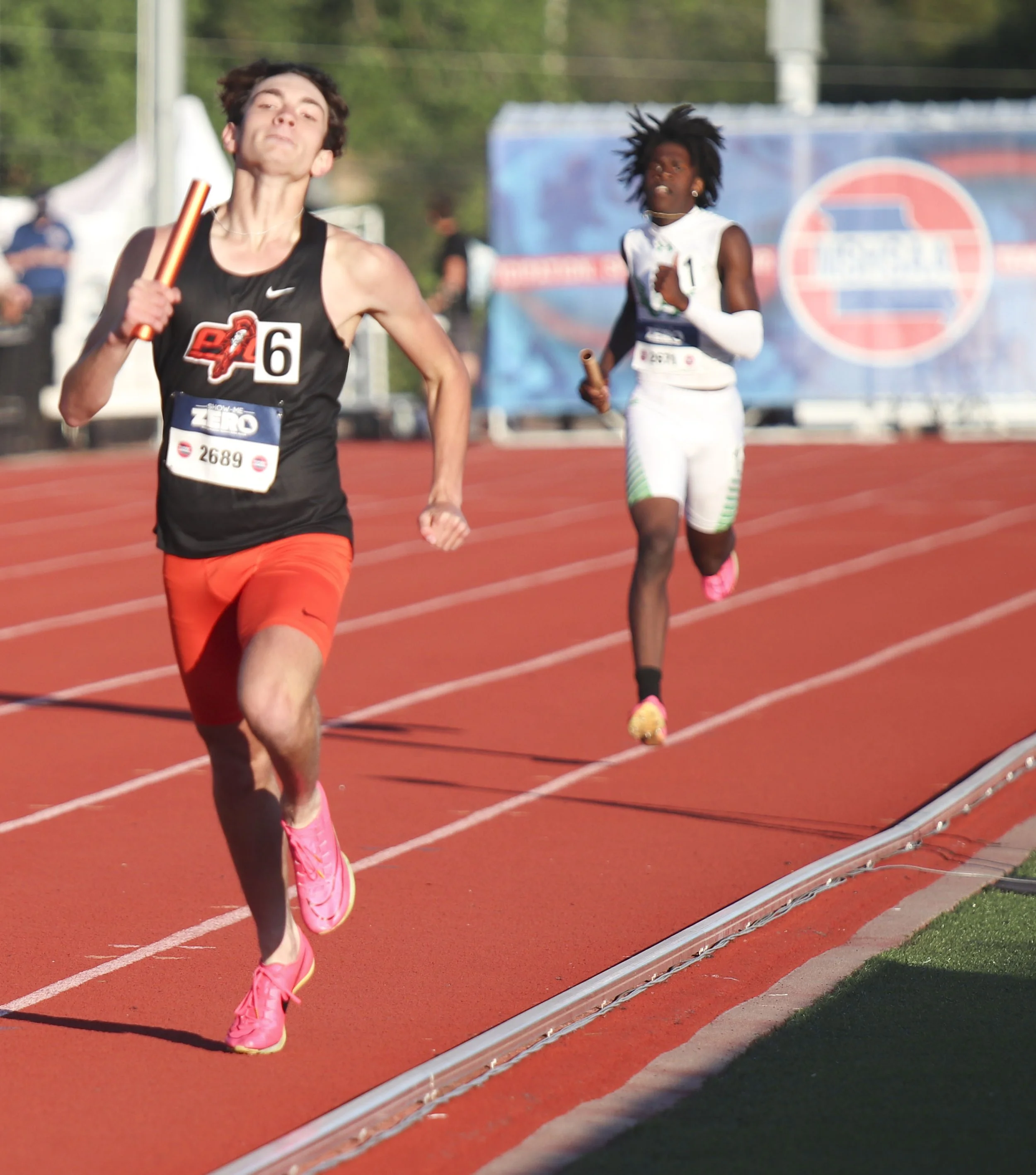 4x400 - 4th.jpg