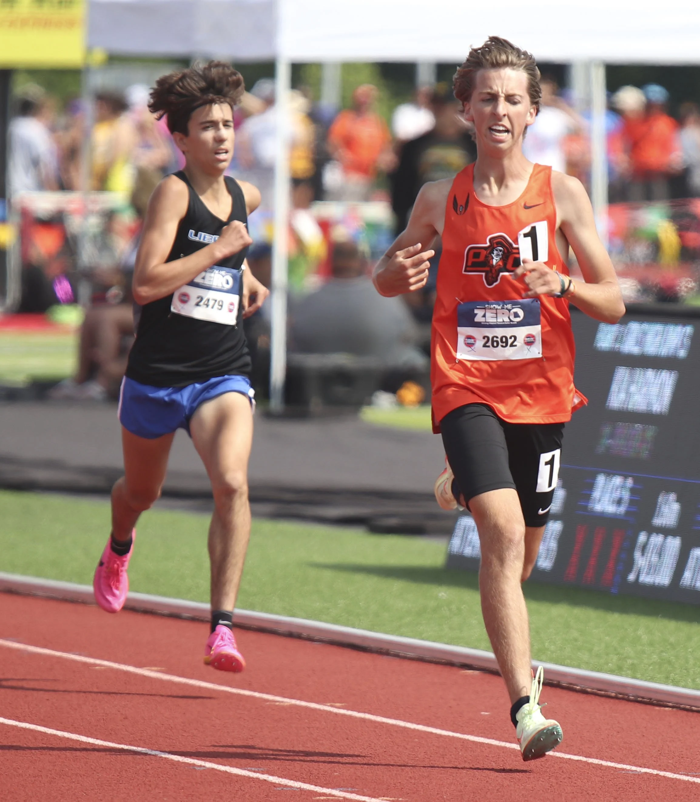 Andrew Johnson - 2 mile finish.jpg