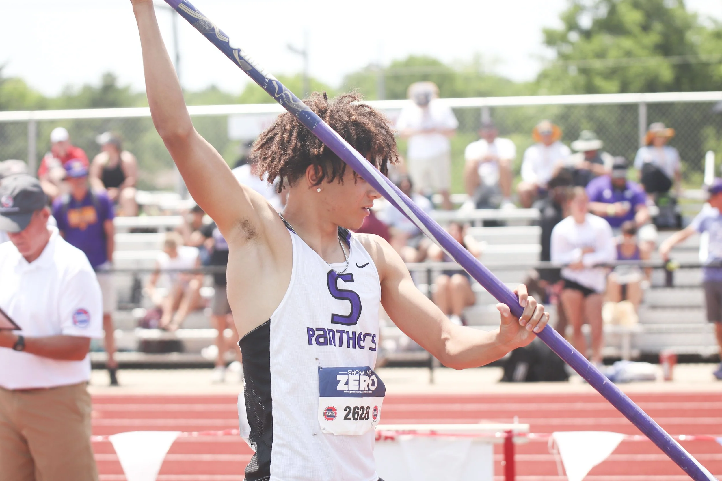 TJ McGhee - pole vault_1.jpg