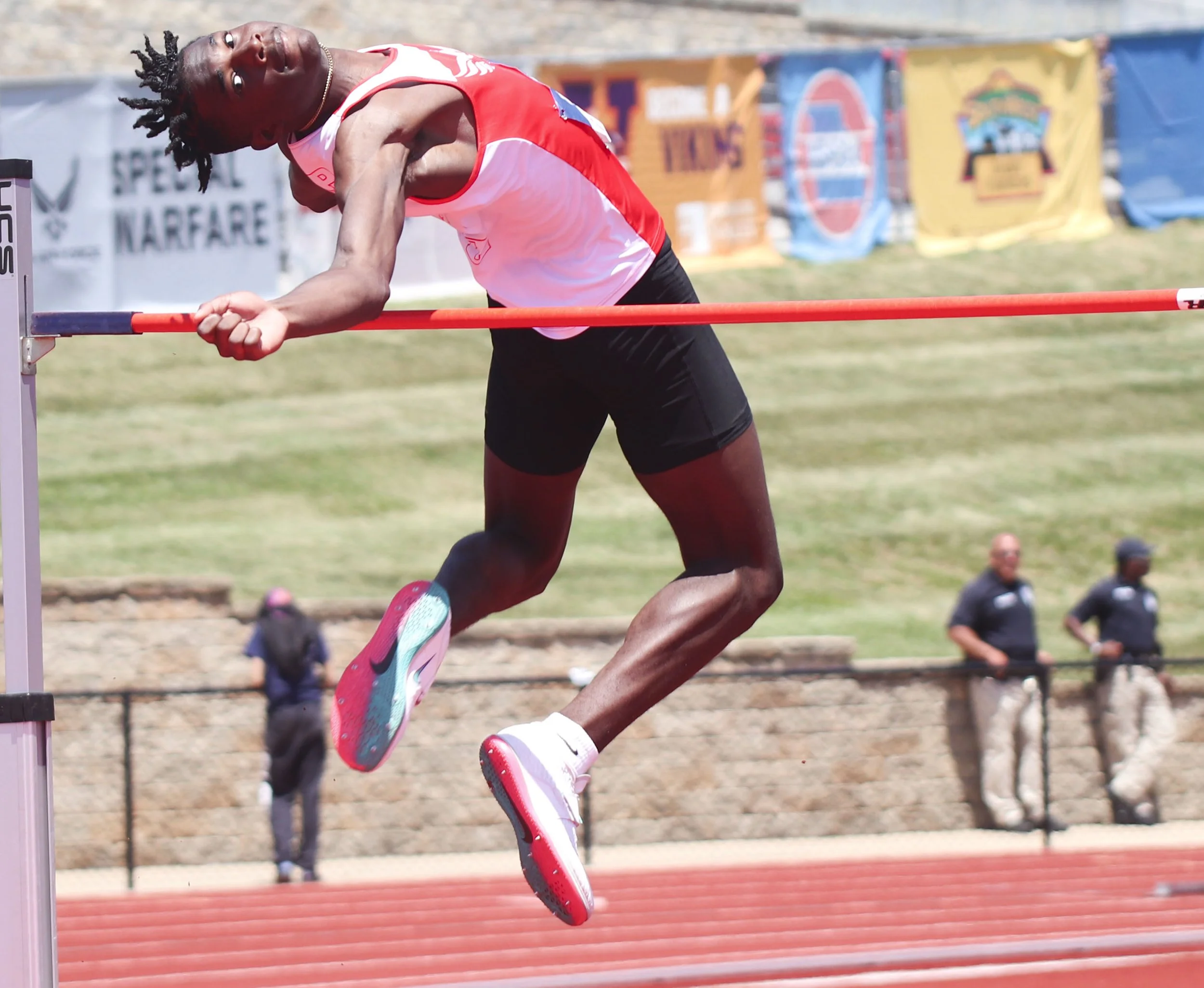 high jump - desire_1.jpg