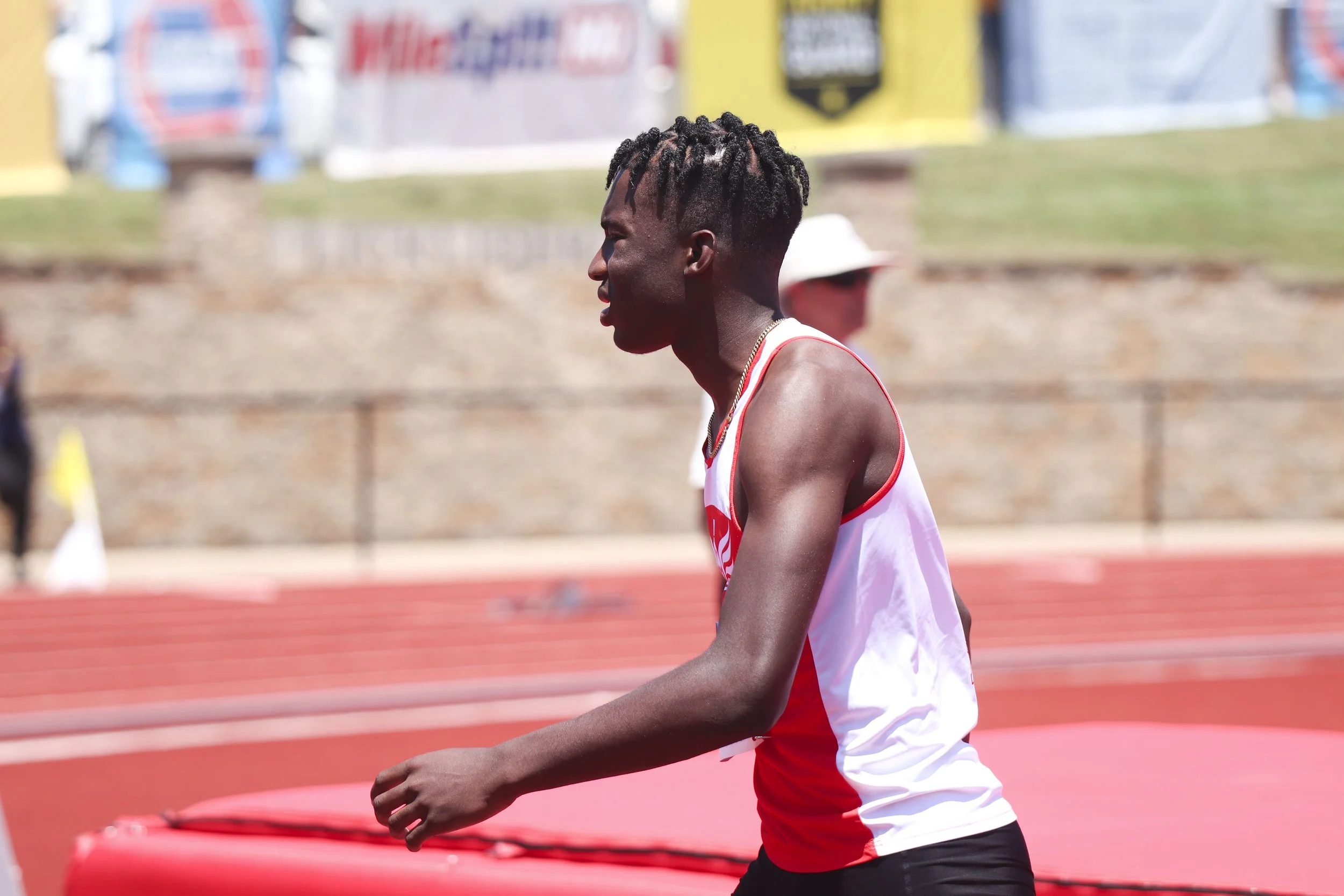 high jump - desire_3.jpg