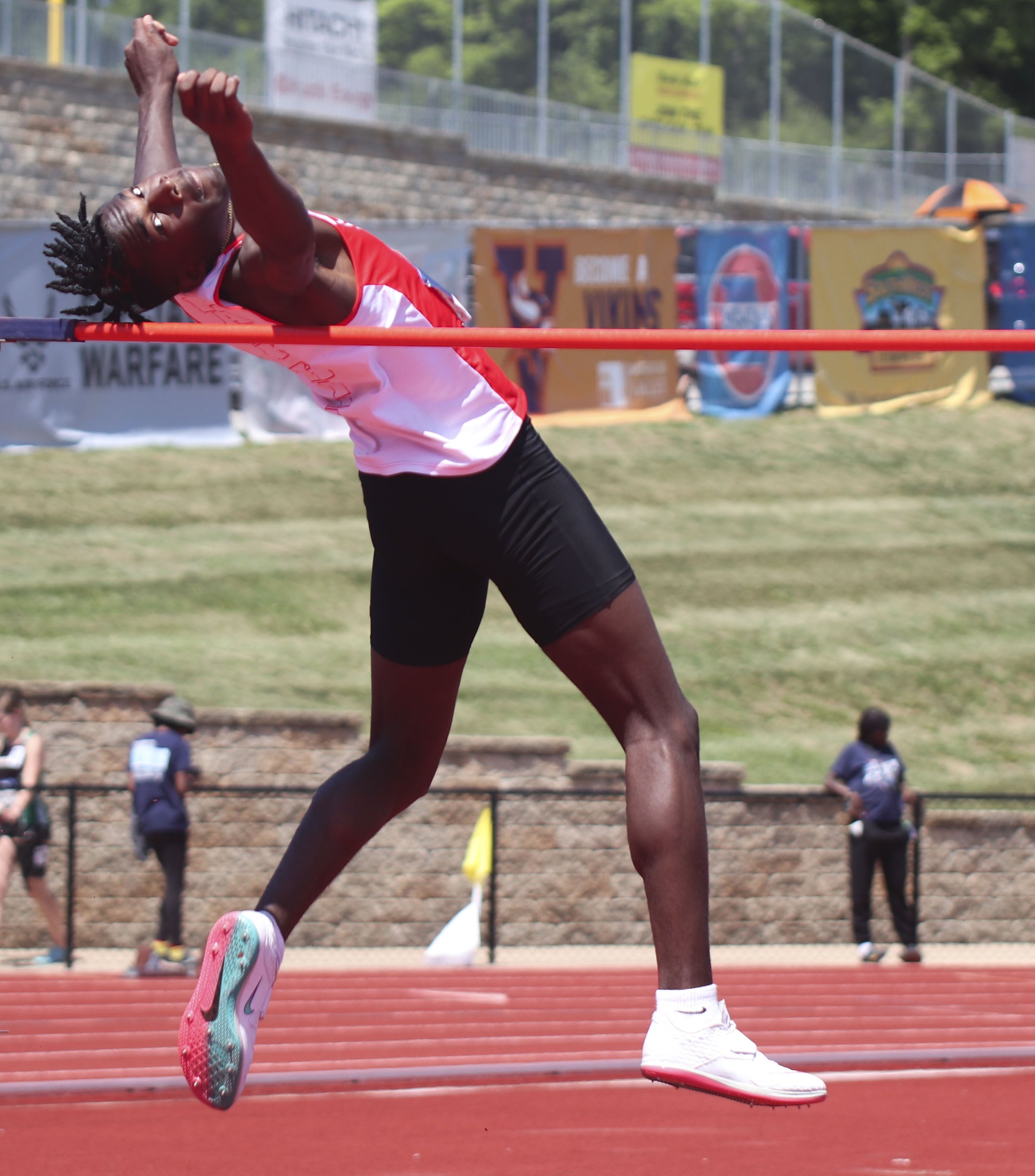 high jump - desire_10.jpg