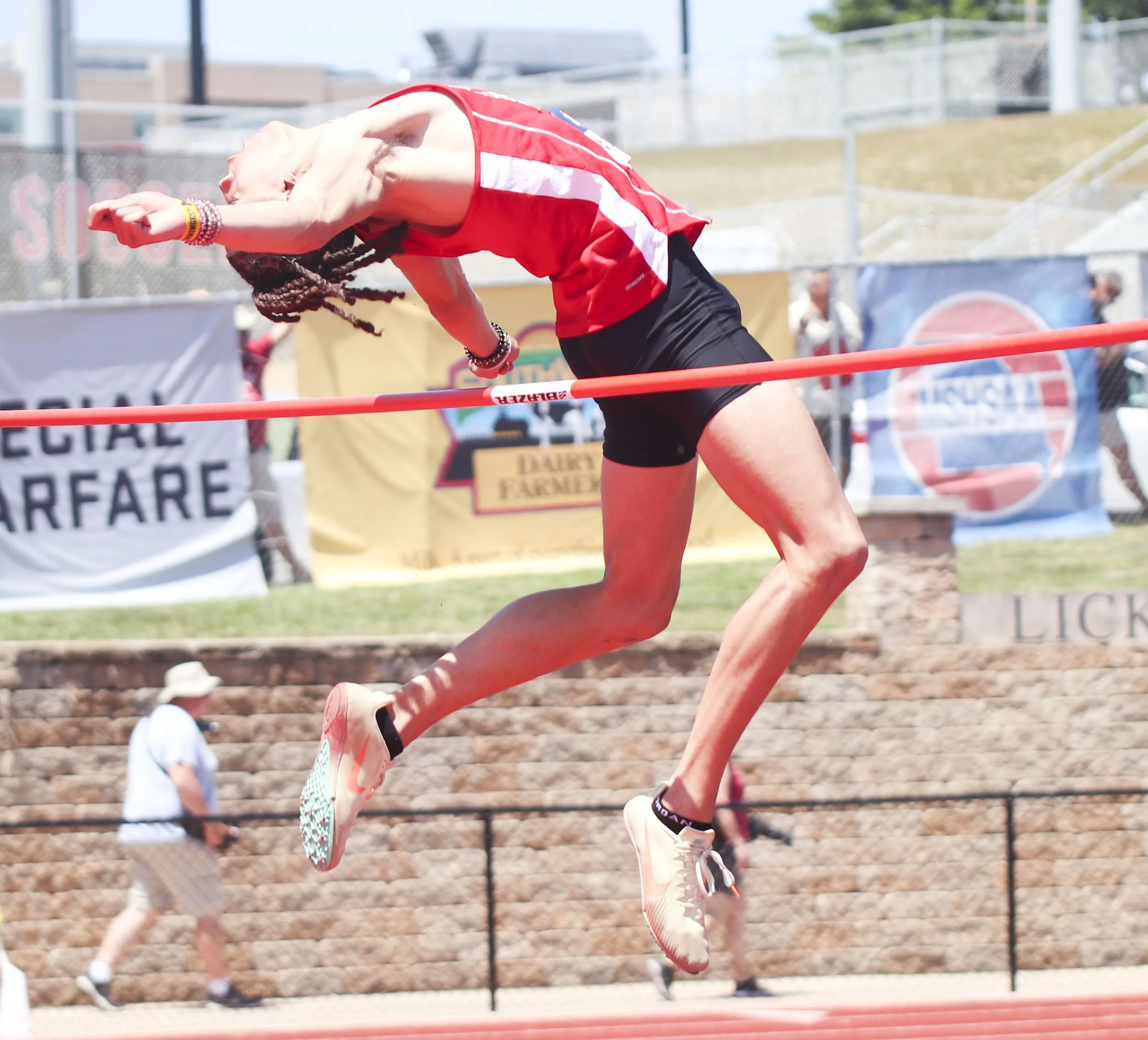 high jump - kendrick_4.jpg