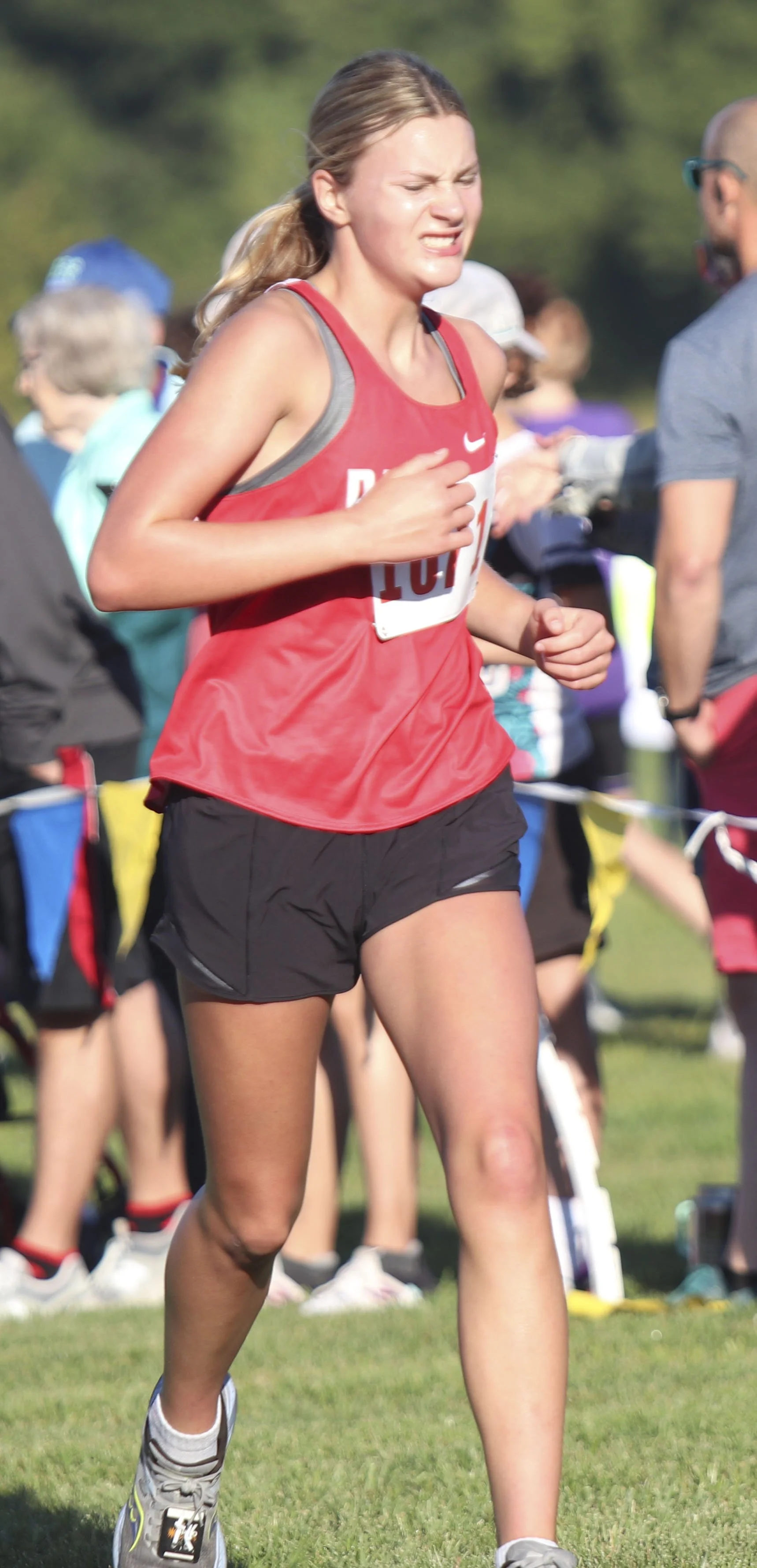 Stella Grothaus finish.jpg