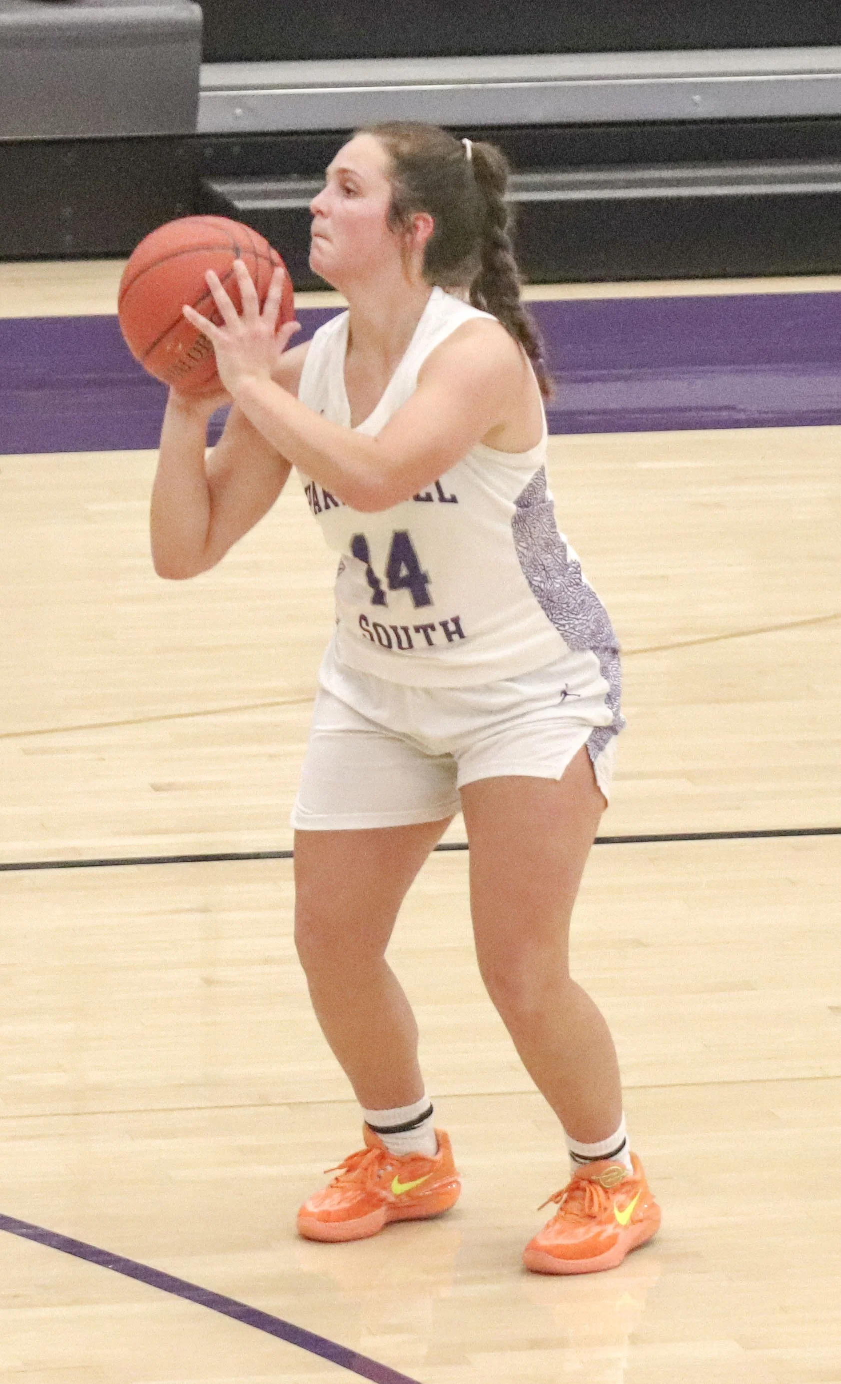 Sarah Listrom.jpg