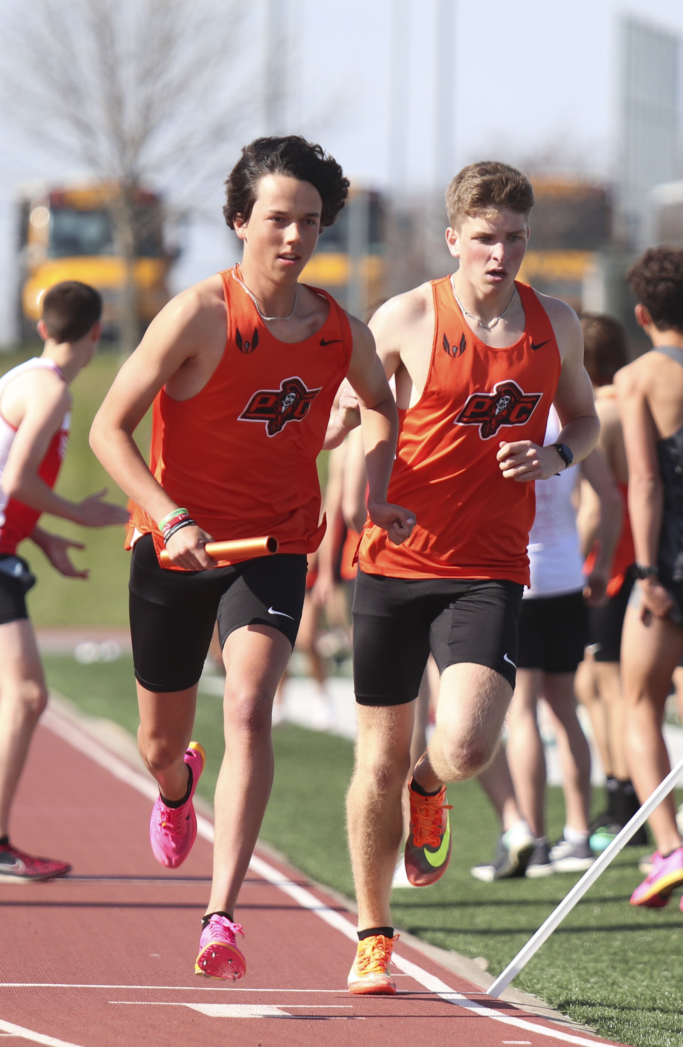 4x800 Boys_2.jpg