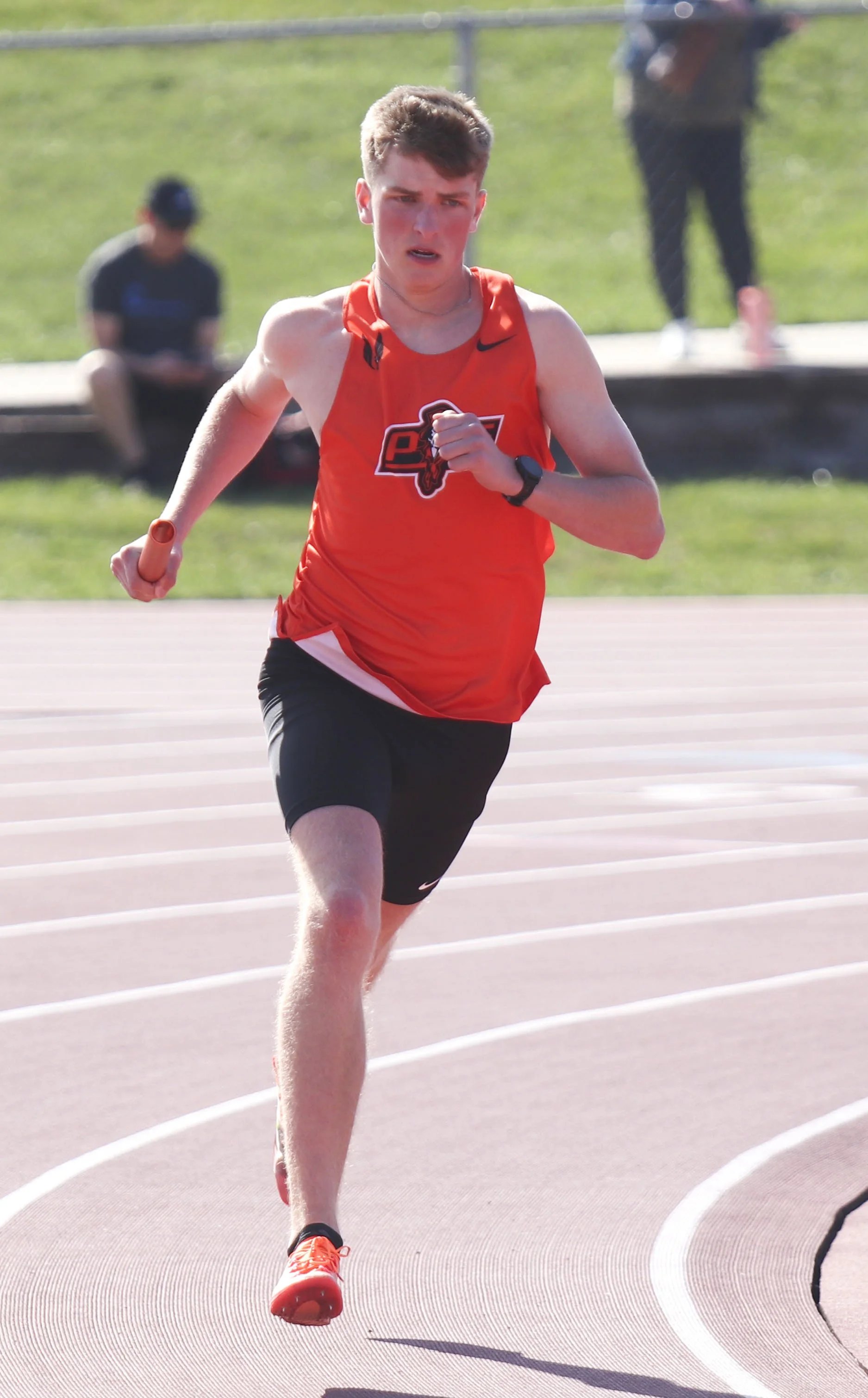 4x800 Boys.jpg