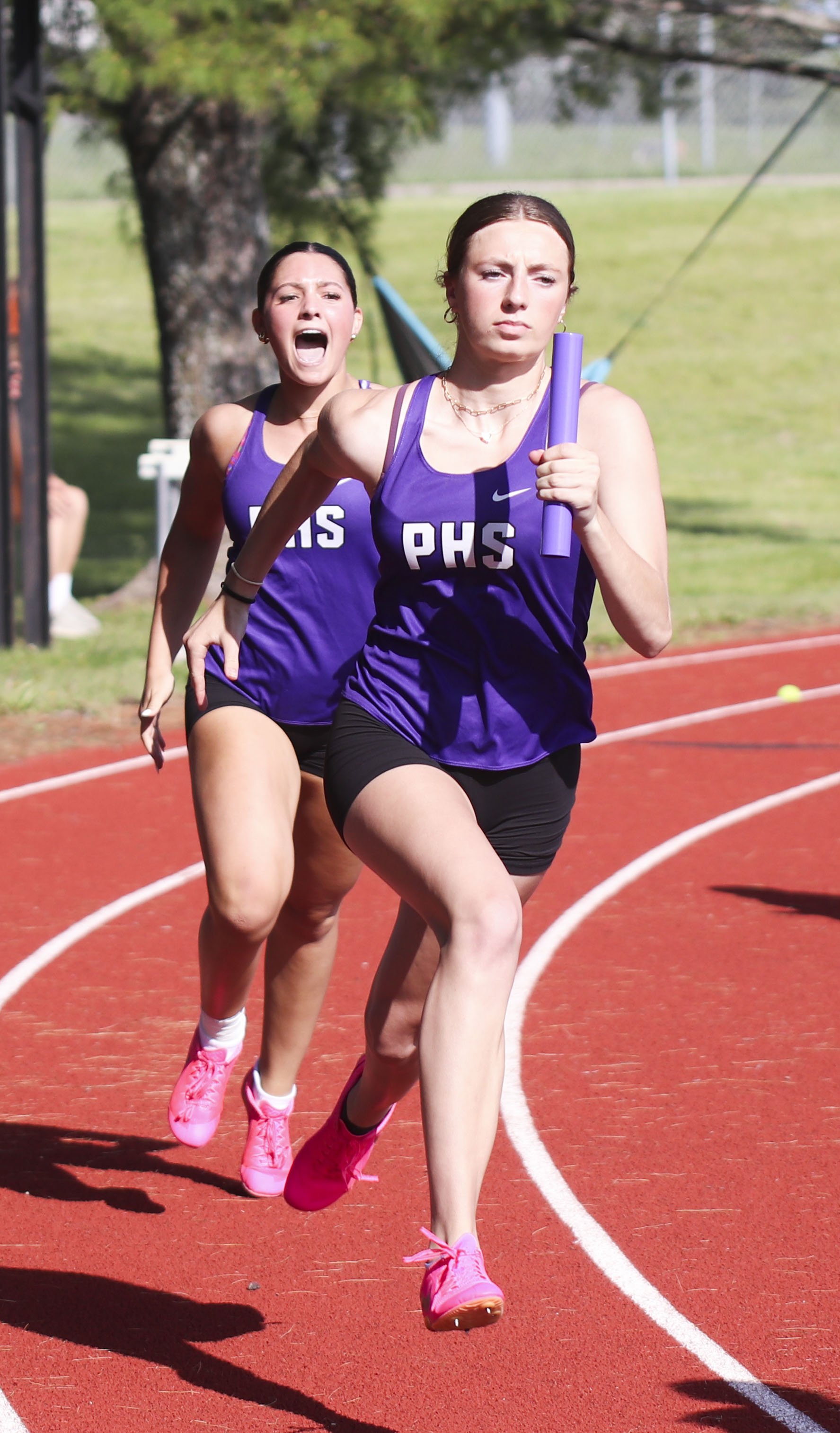 girls 4x200 Addy Grimms to Paige Farber_1.jpg