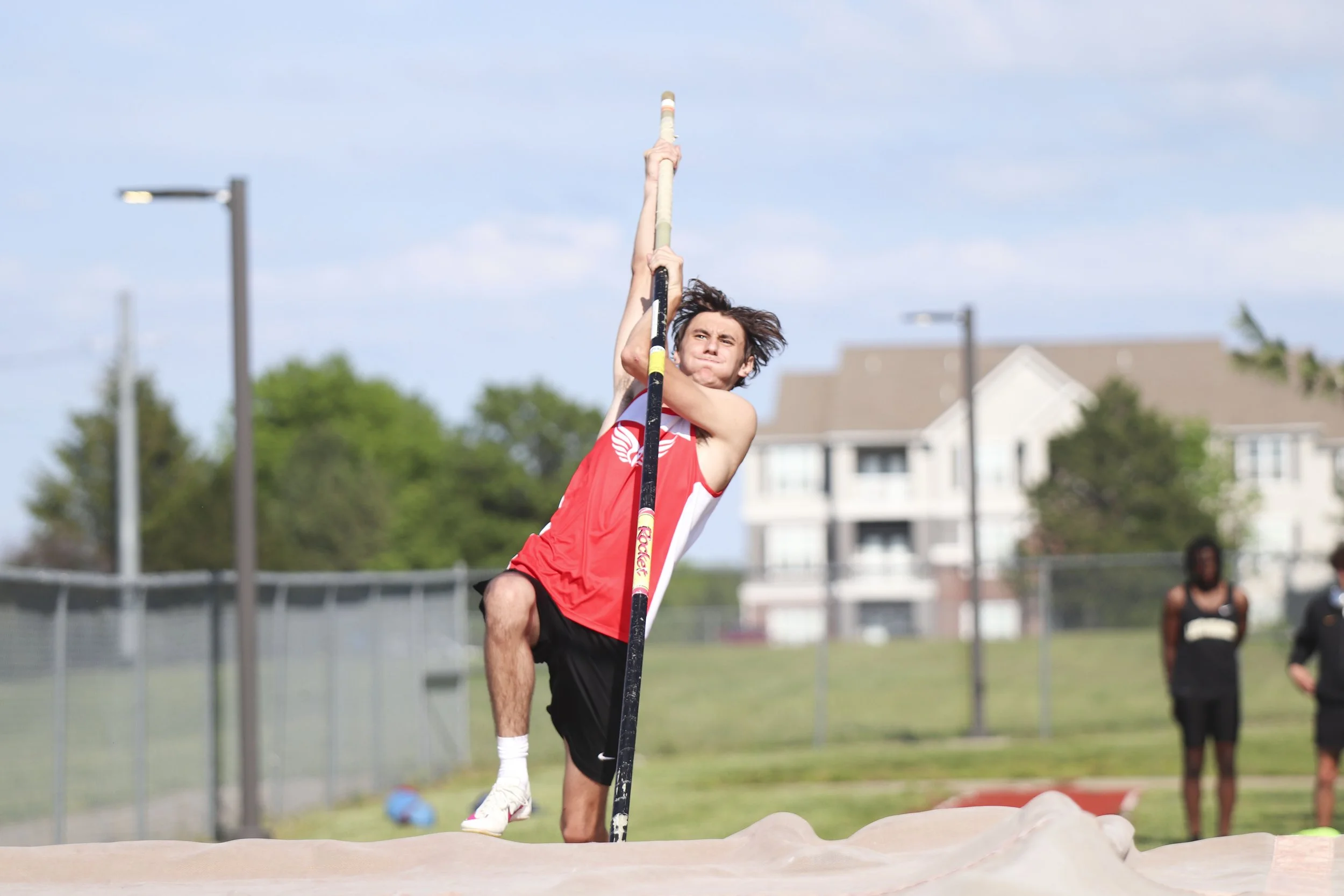 pole vauly - Johnny Lynn_3.jpg