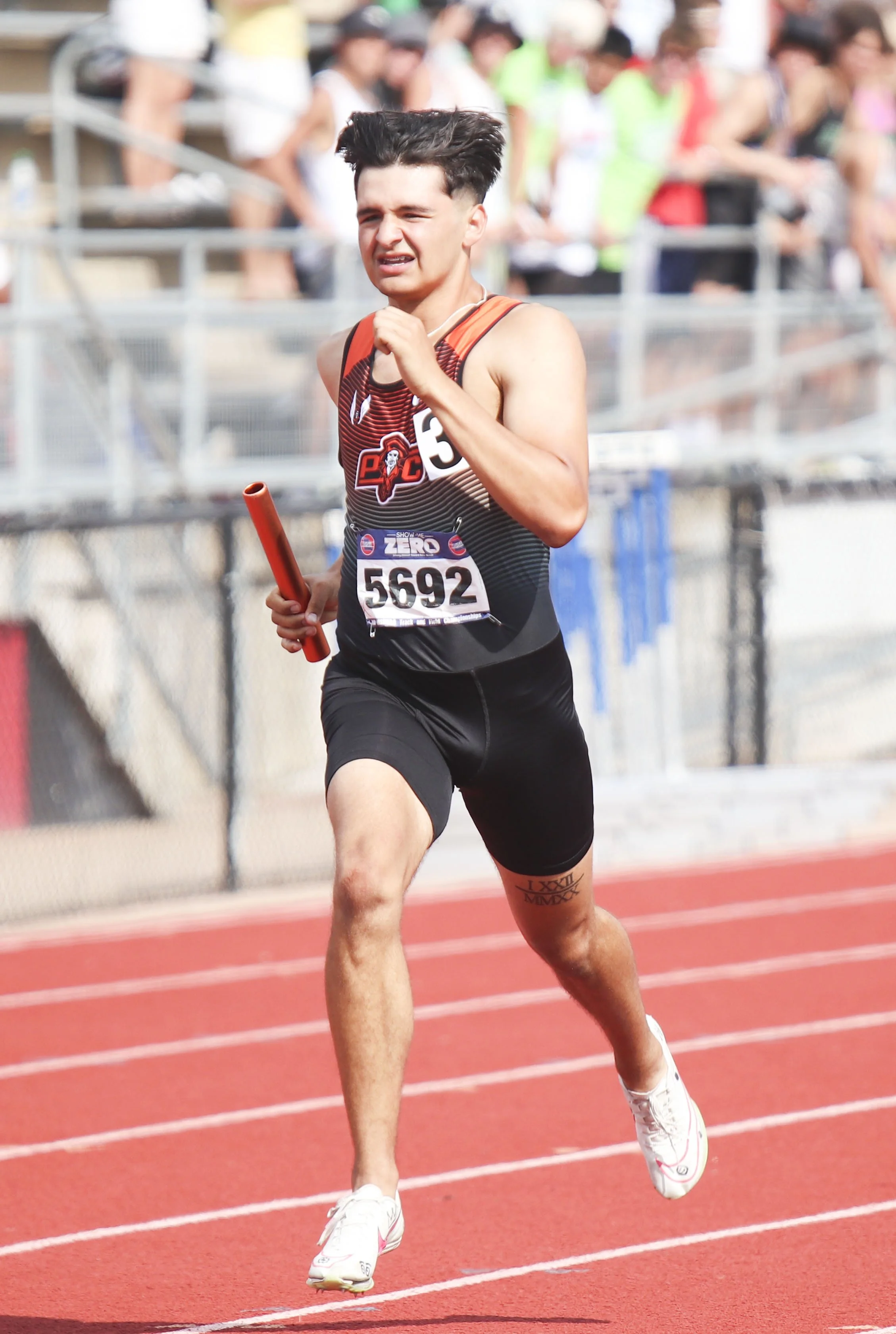 boys 4x400_3.jpg