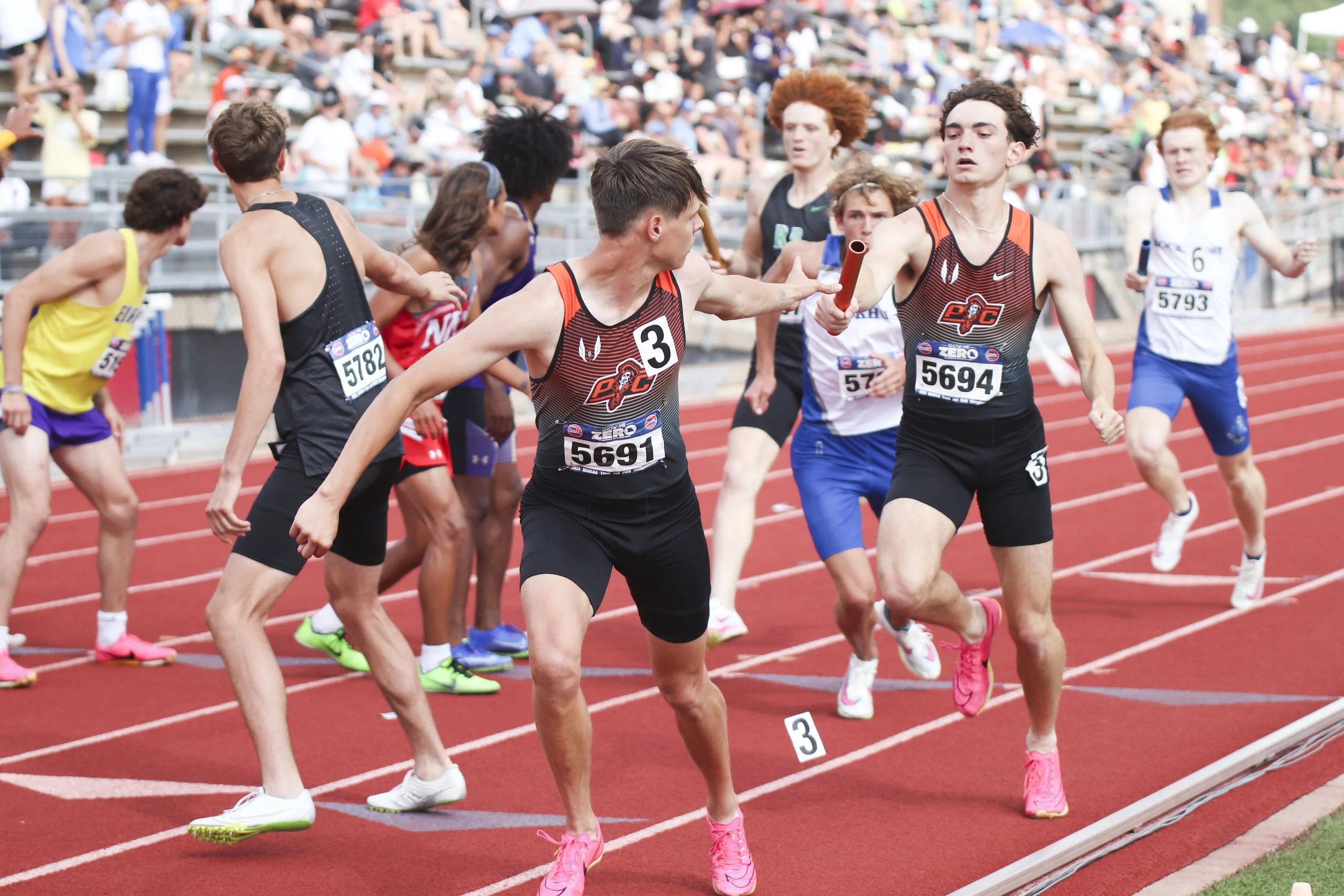 boys 4x400_10.jpg