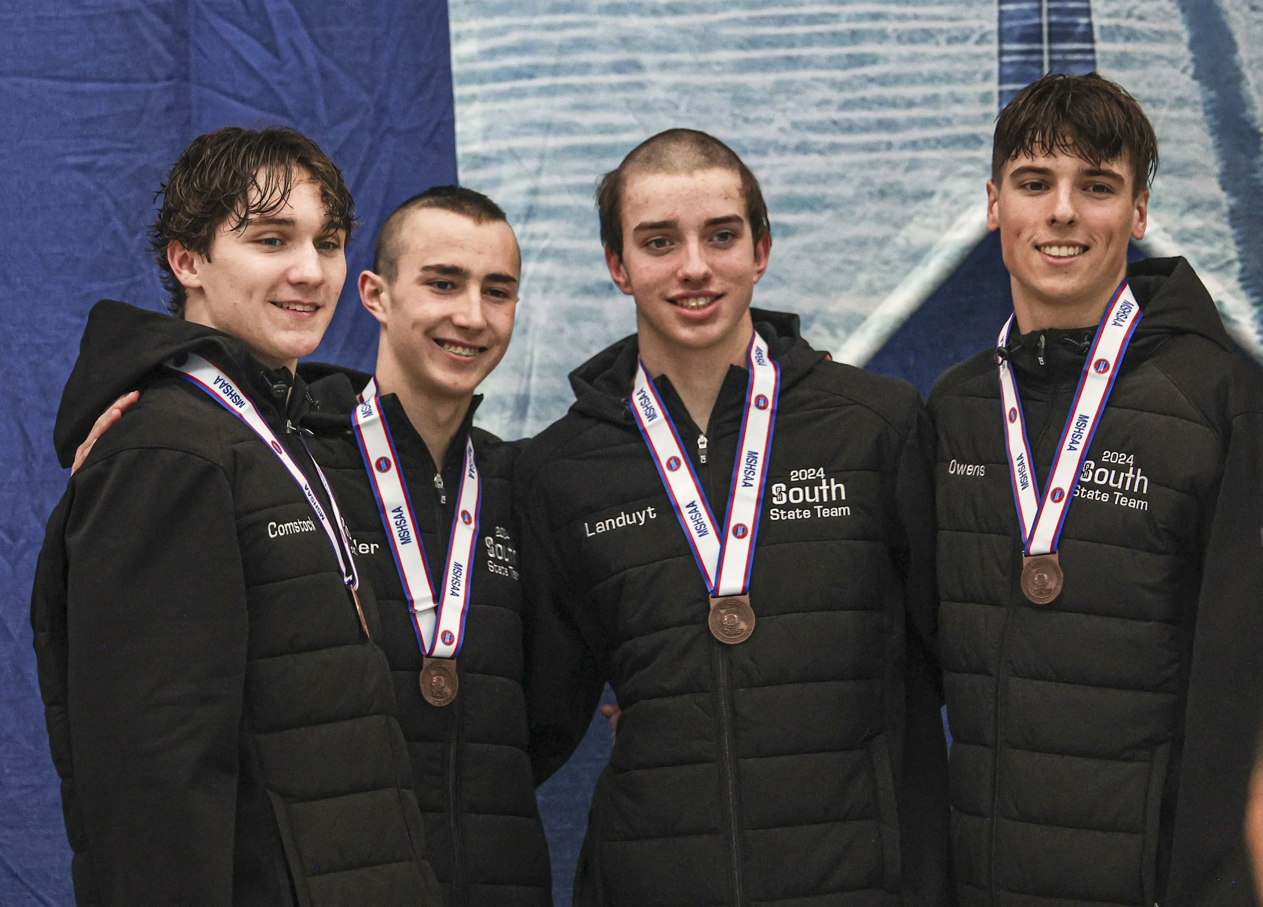 400 Freestyle Relay Team.jpg