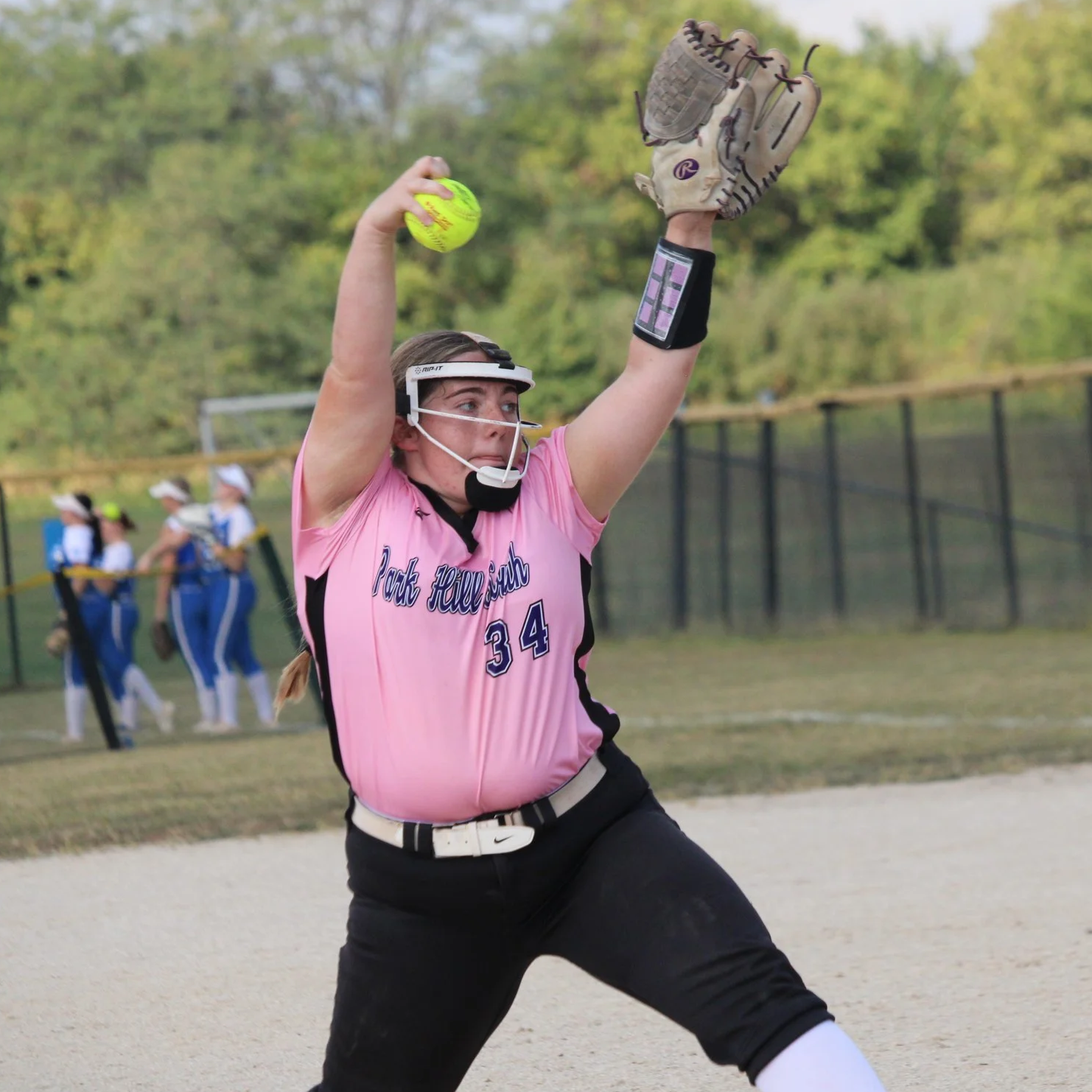 Park Hill South hosts softball tournament