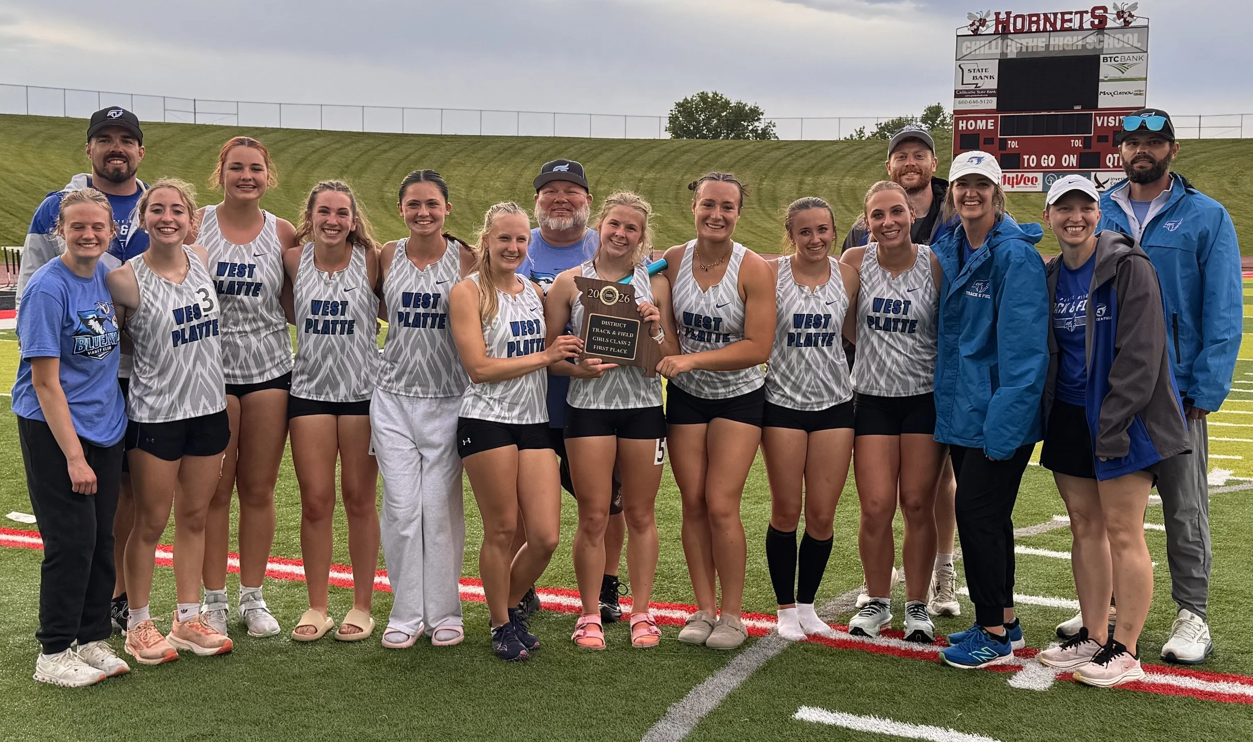 West Platte girls, North Platte boys capture district track titles
