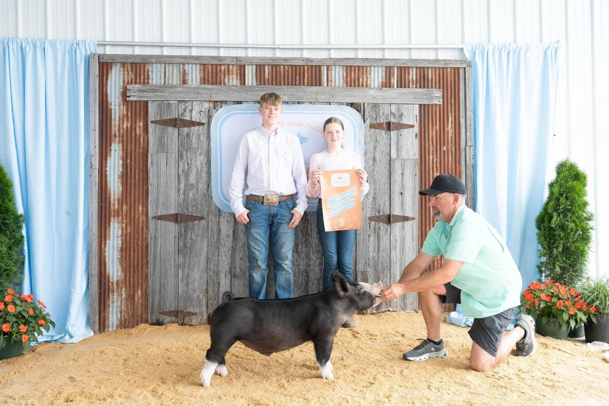 Hogs for Hunger helps feed those in need