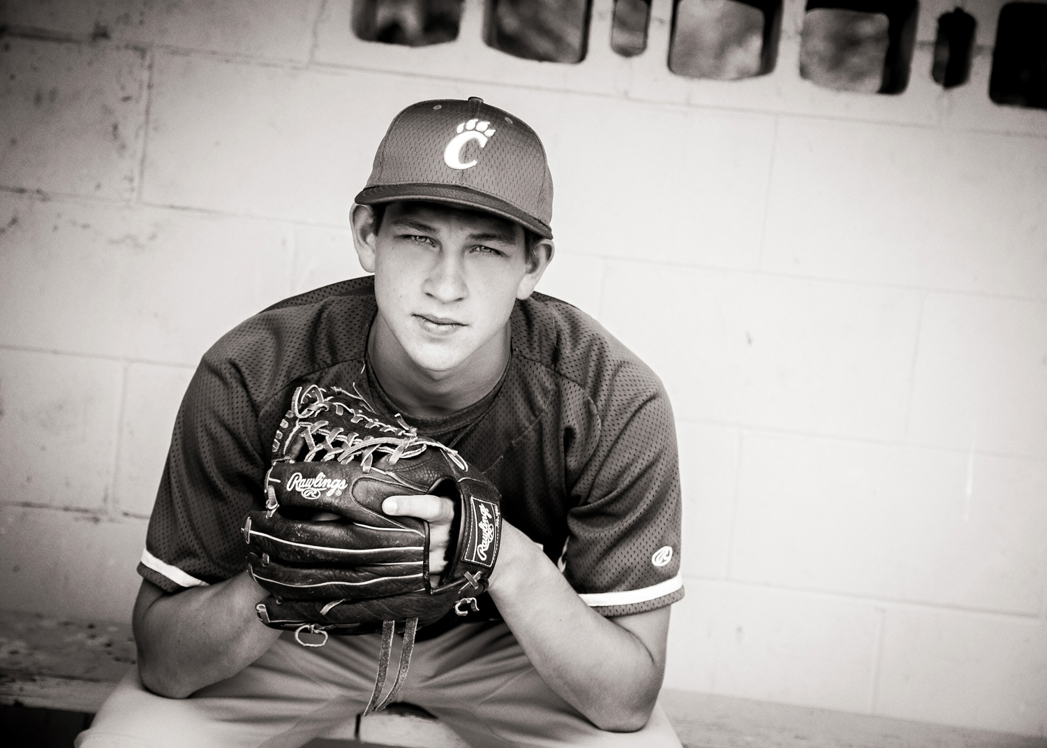 baseball senior portraits black and white hillary frost.jpg