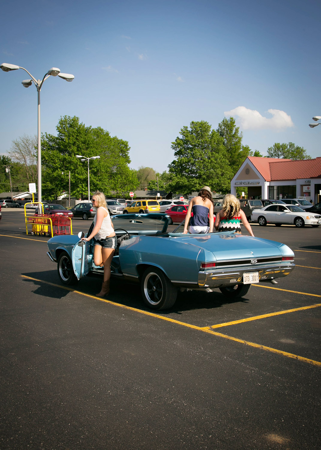 HILLARY FROST PHOTOGRAPHY - Concept Shoot Senior Skip Day 5'14-36.jpg