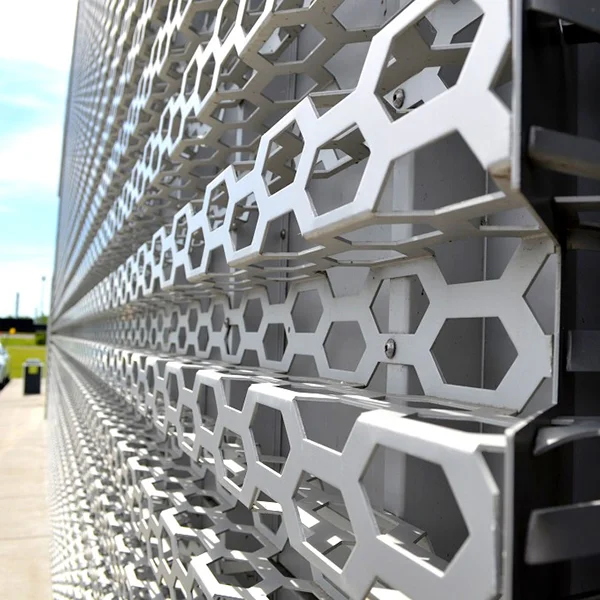 Audi-Brossard-aluminium-déployé-projets-spéciaux.jpg
