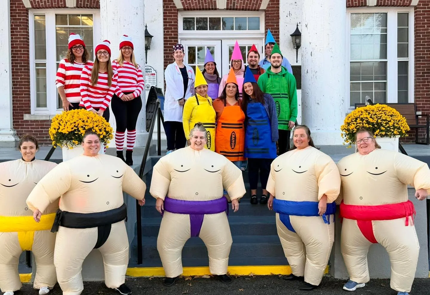 Happy Hull-O-Ween! Town Hall employees made the extra effort to  enjoy the spirit of the season on Thursday. The fun continues for kids this weekend, as trick-or-treaters will be making the rounds on Saturday between 4 p.m. and 8 p.m. 

#southshorene
