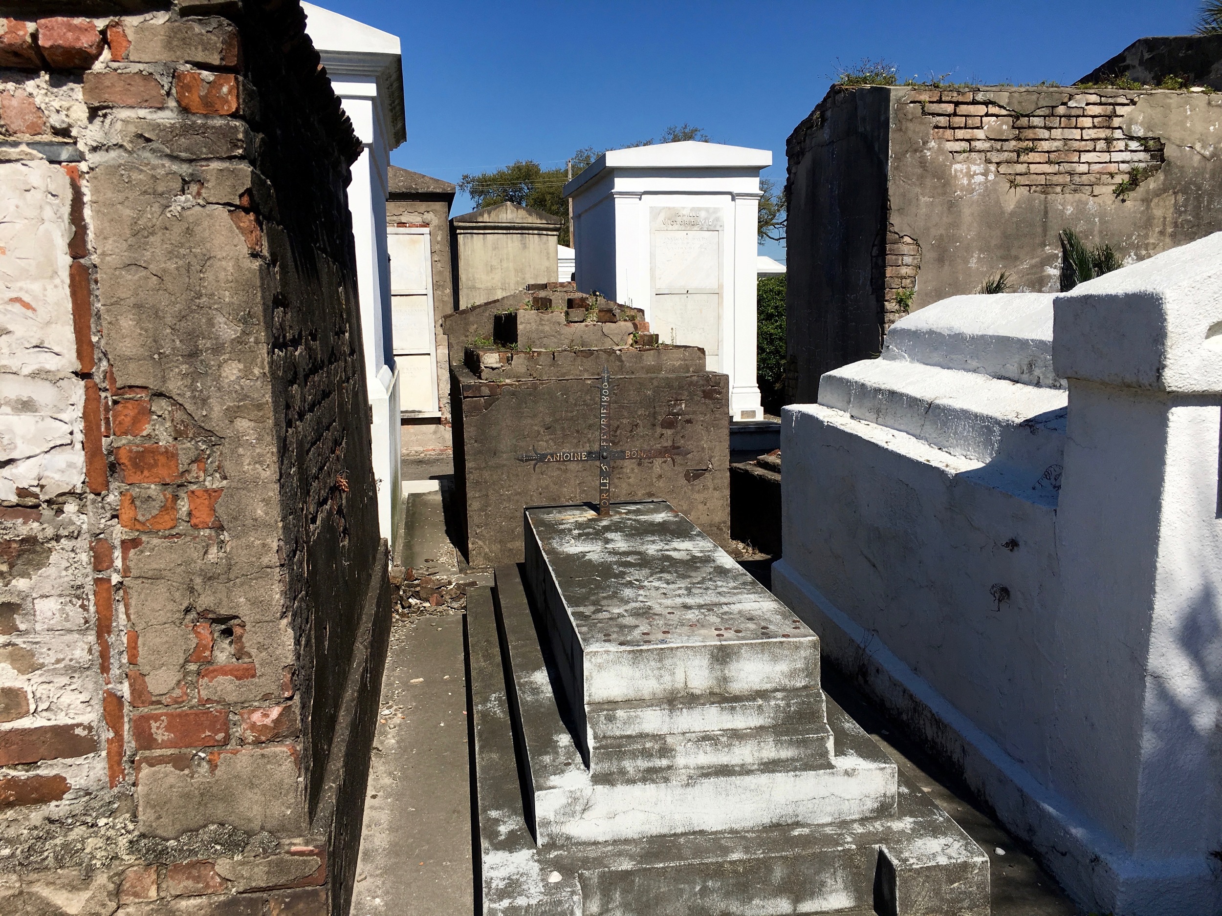 St. Louis Cemetery's oldest grave - 1800.