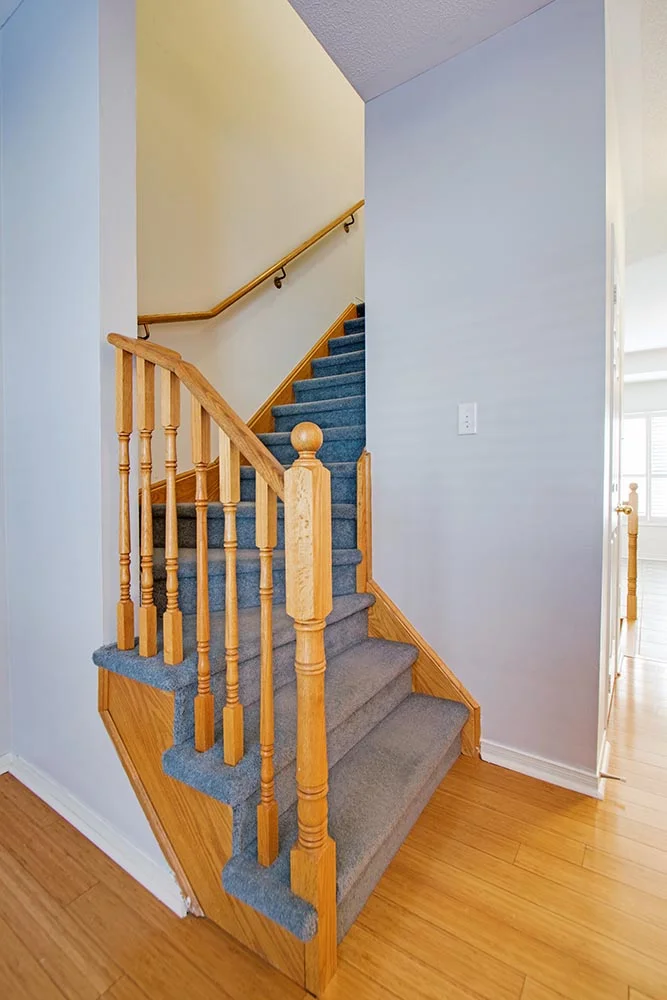 staircase copy.jpg