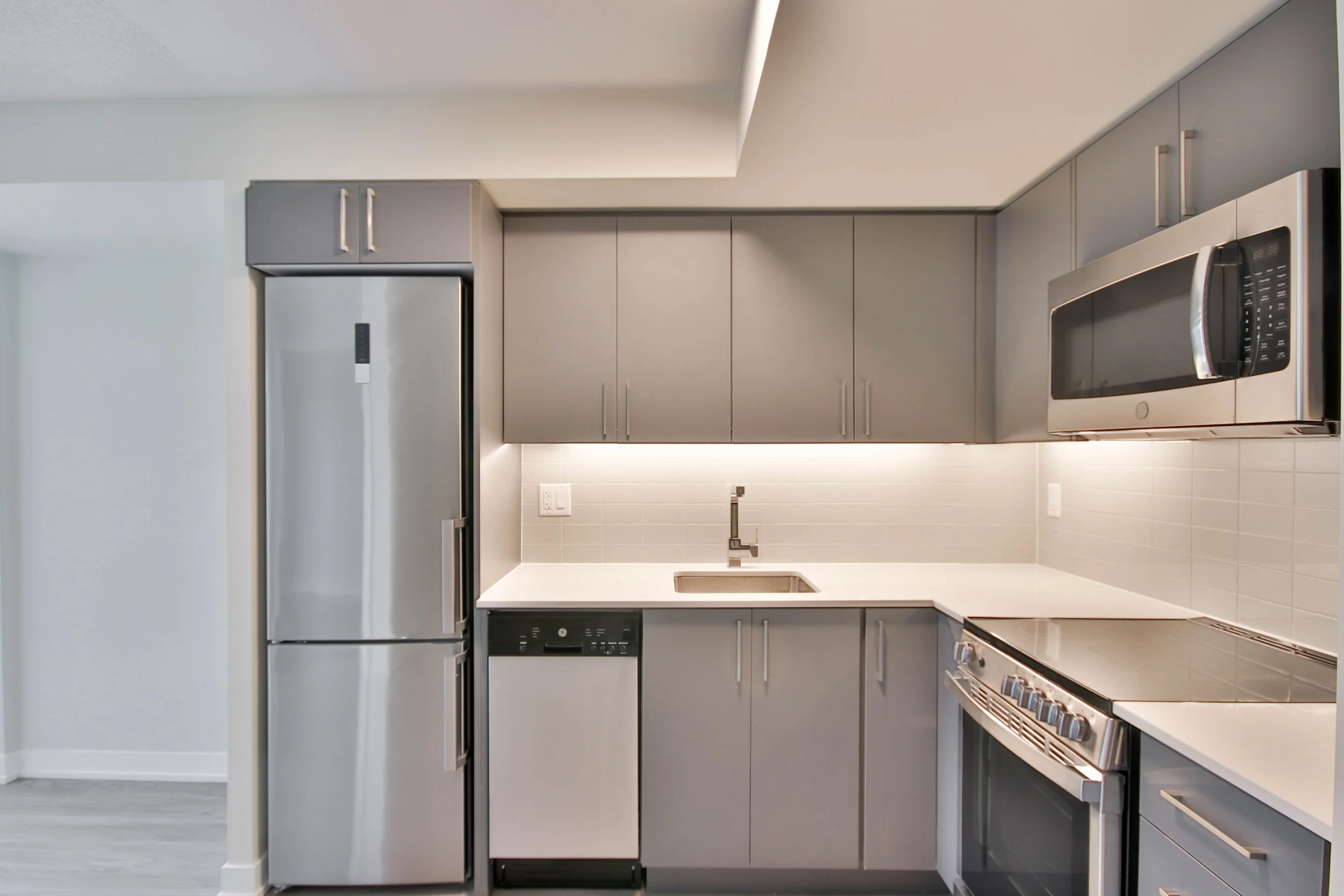 12_Kitchen.jpg