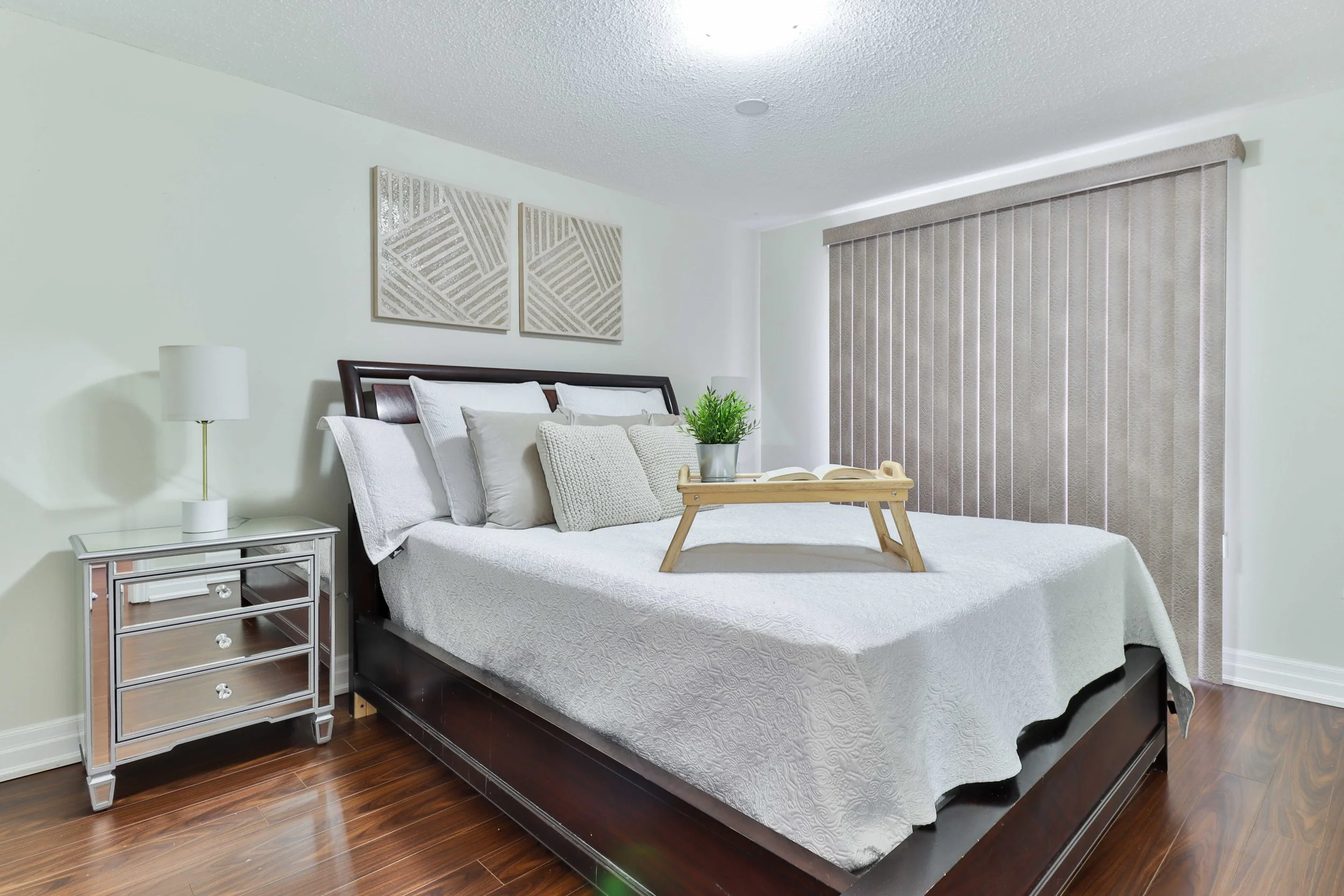 31_Bedroom.jpg