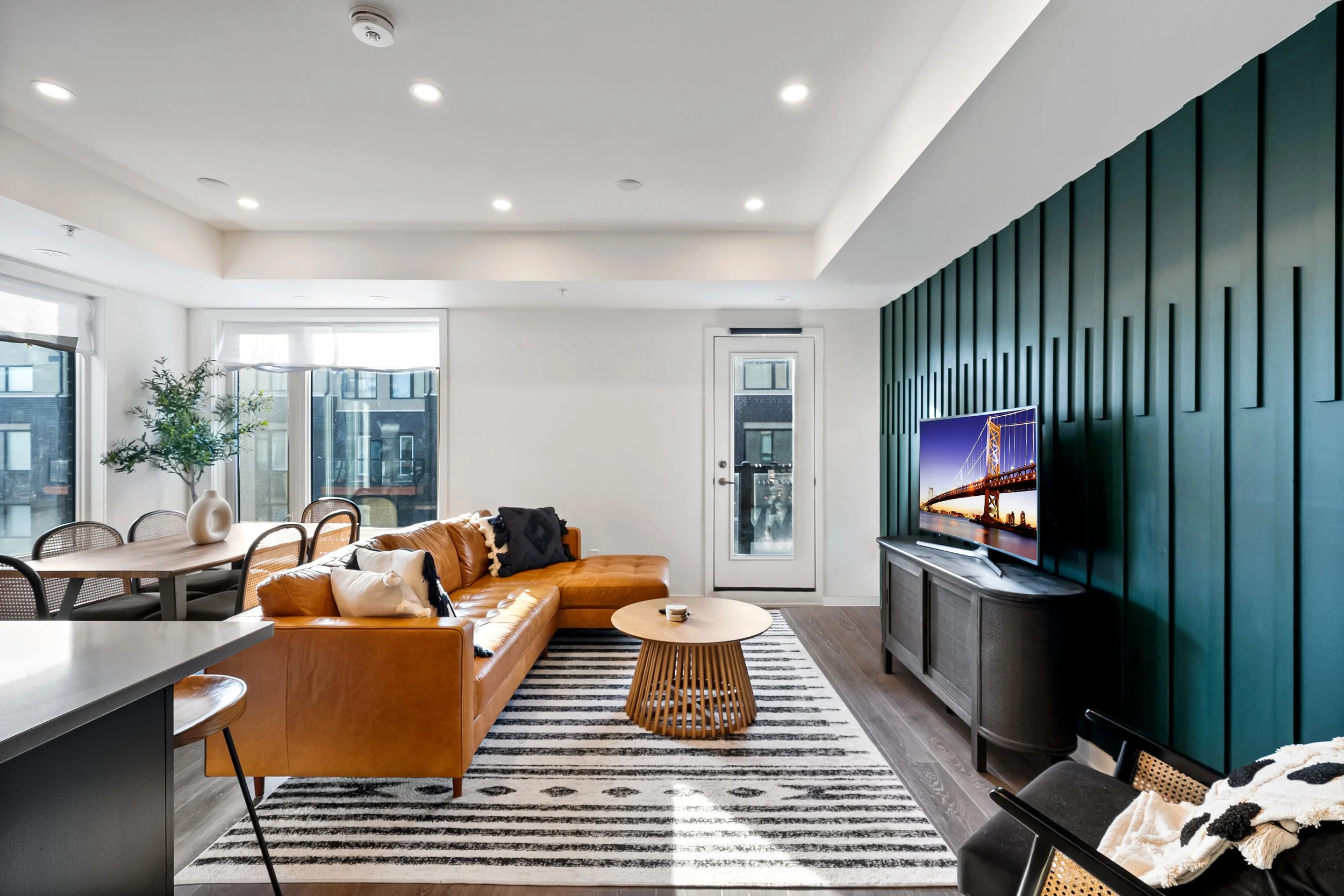 1555 Kingston Rd 319 | LEASED