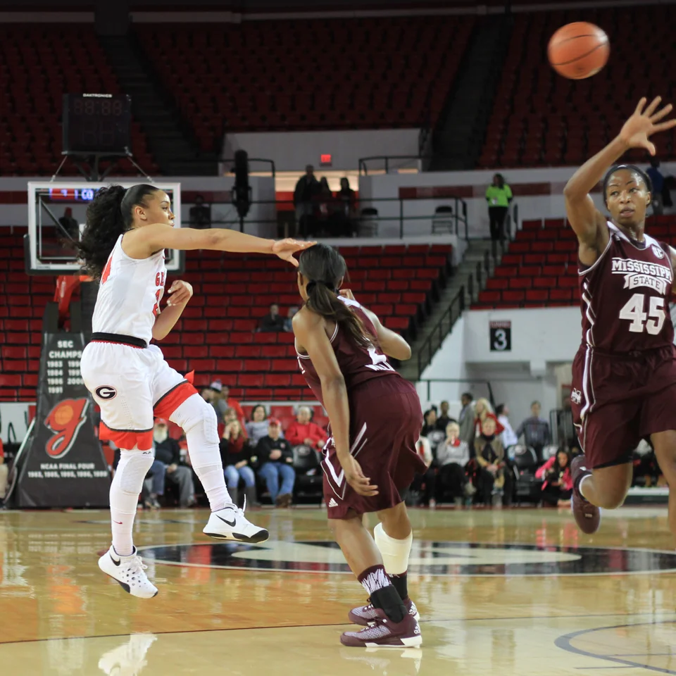 210116-UGAWomensBasketball-3.jpg