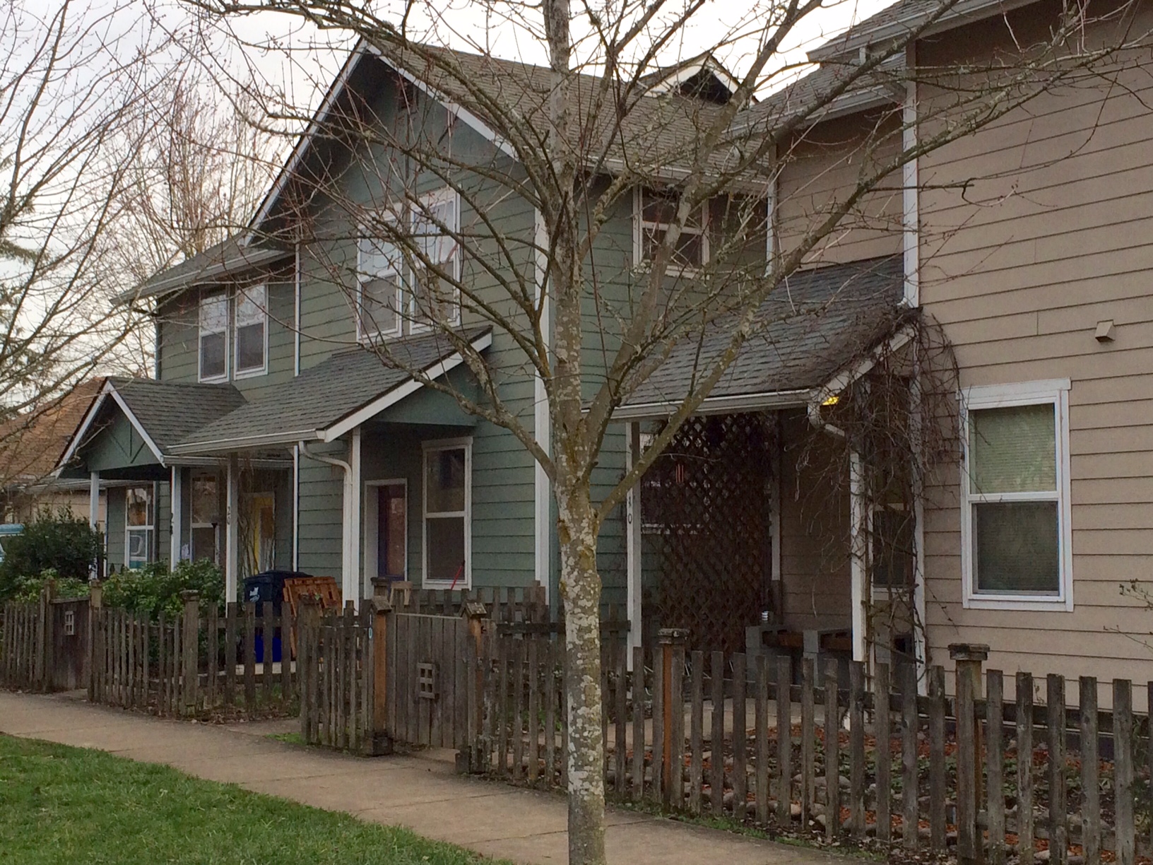 Rowhouses on Lawrence St.