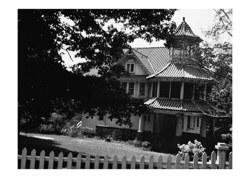 Old house at 3134 Highland Place NW, ca 1949
