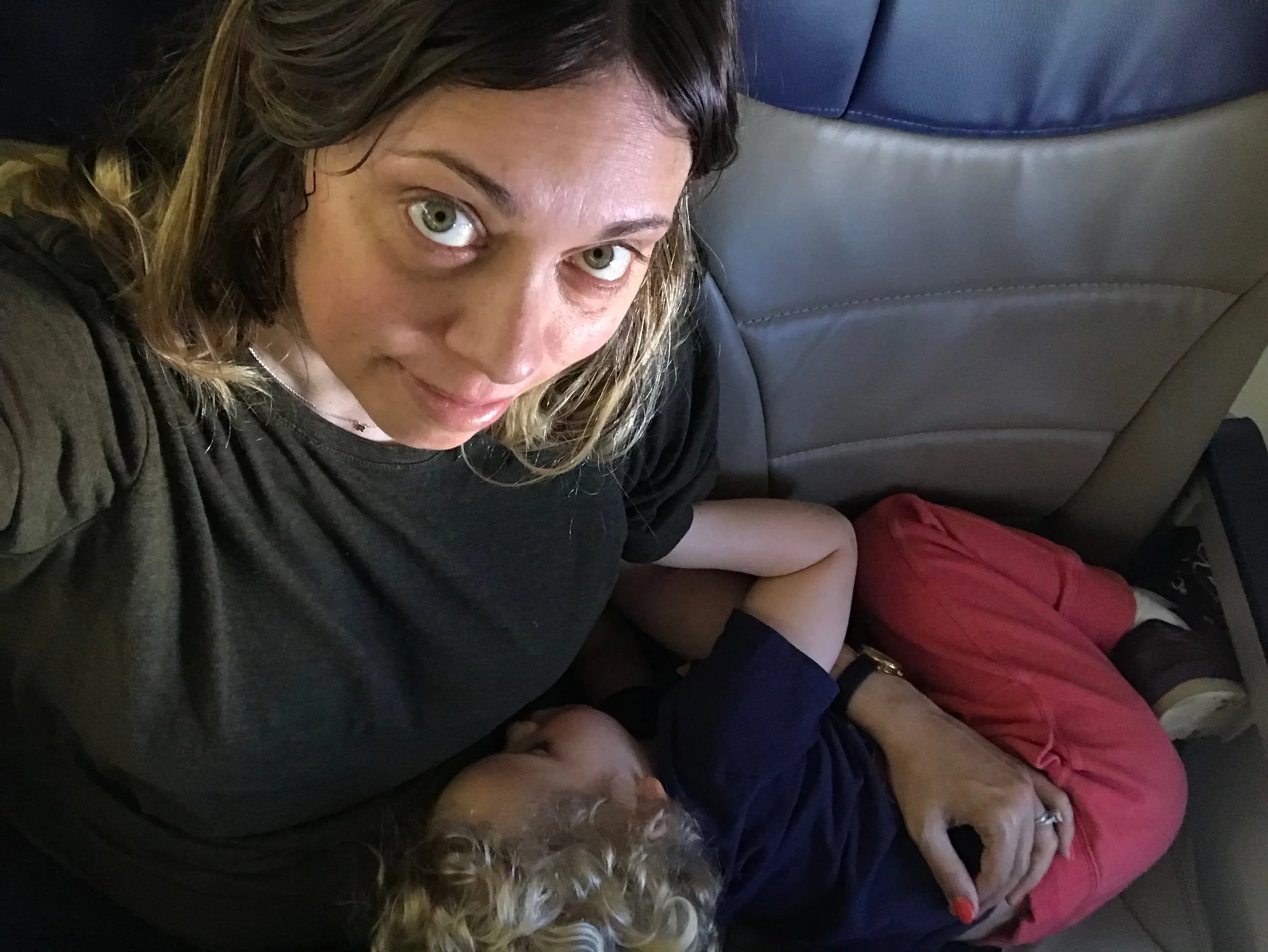 shannon-randall-a-total-trip-oxygen-mask.jpg