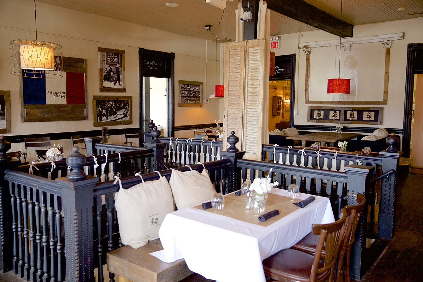 insidebistromain.webp