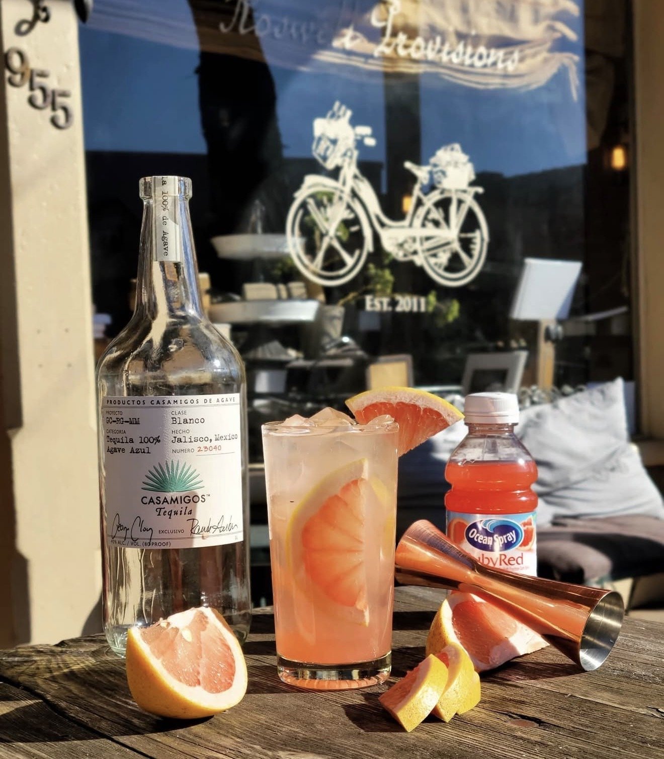 tequiladrinkoutside-bar.jpg
