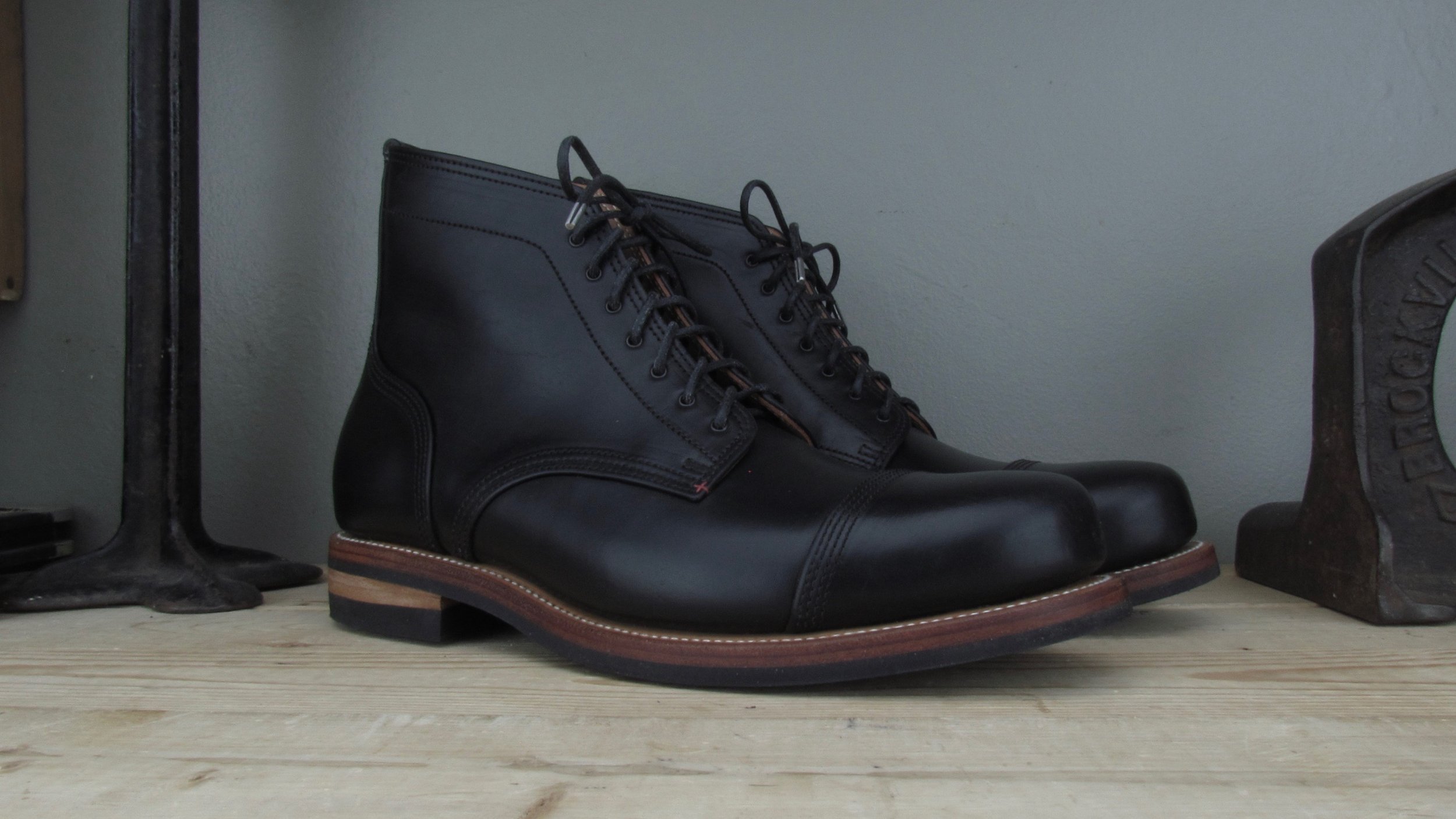 Brawler Black 9 (N) Front Angle.jpg