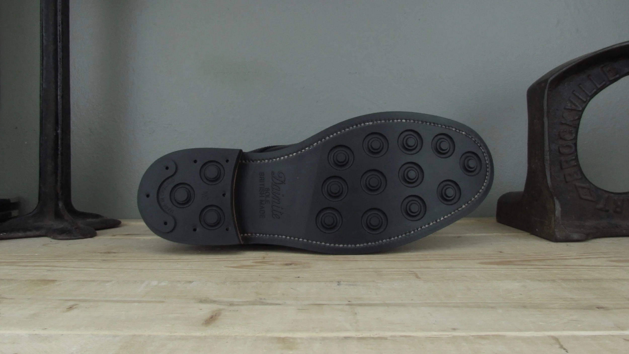 Brawler Black 9 (N) Sole.jpg