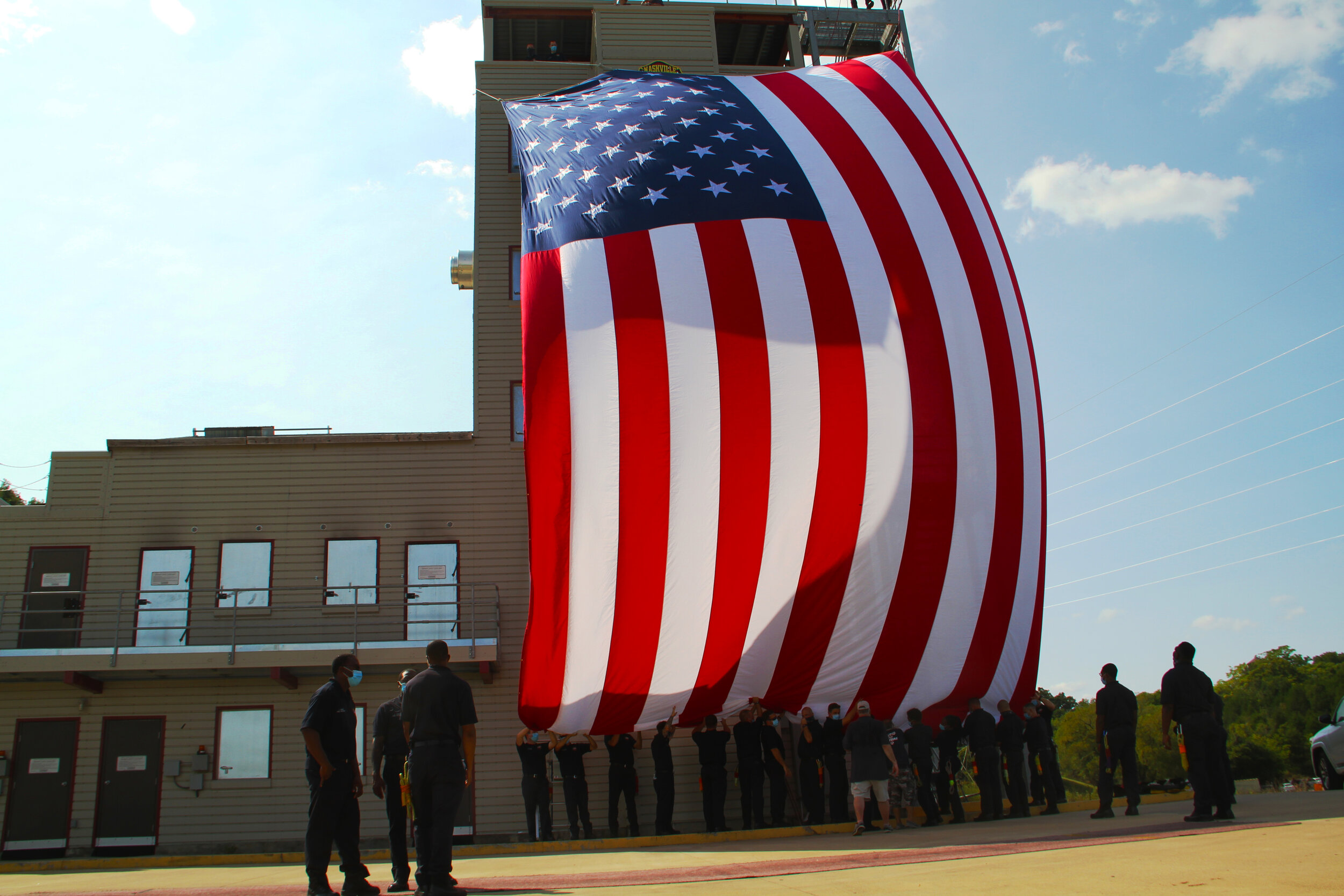  2020 9/11 Tribute Nashville Fire Department Training Grounds – GROUND ZERO VOLUNTEERS FLAG 2020 – Photo: Cierra Mazzola – All Rights Reserved 