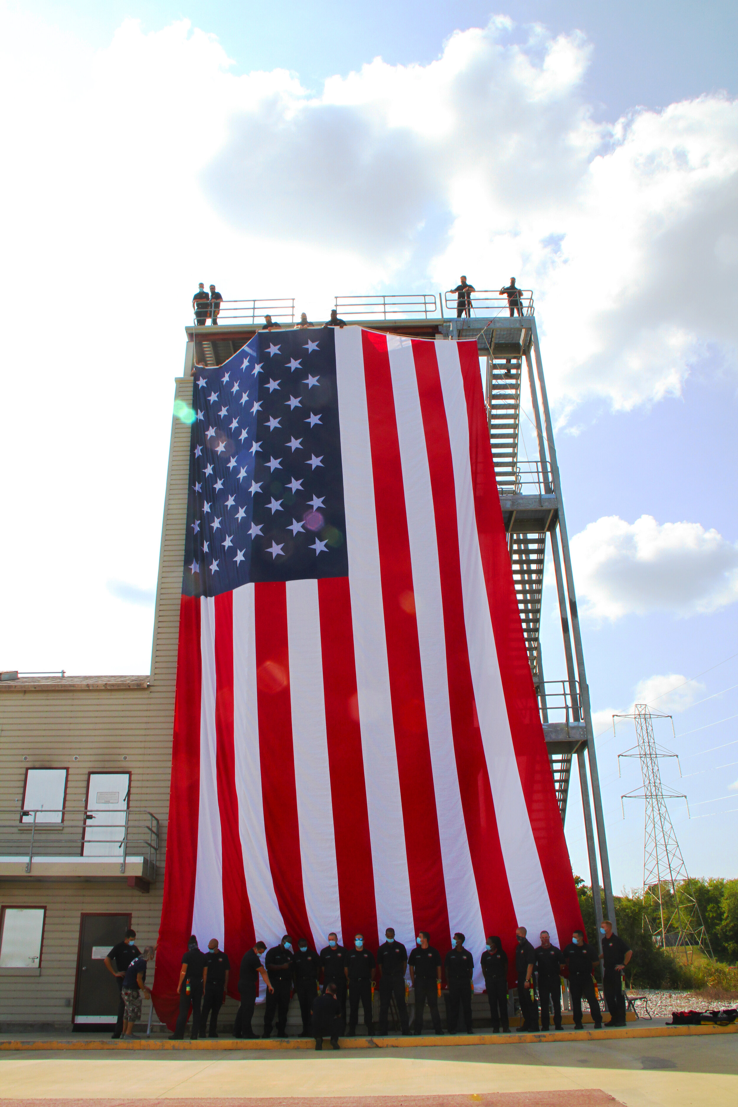  2020 9/11 Tribute Nashville Fire Department Training Grounds – GROUND ZERO VOLUNTEERS FLAG 2020 – Photo: Cierra Mazzola – All Rights Reserved 