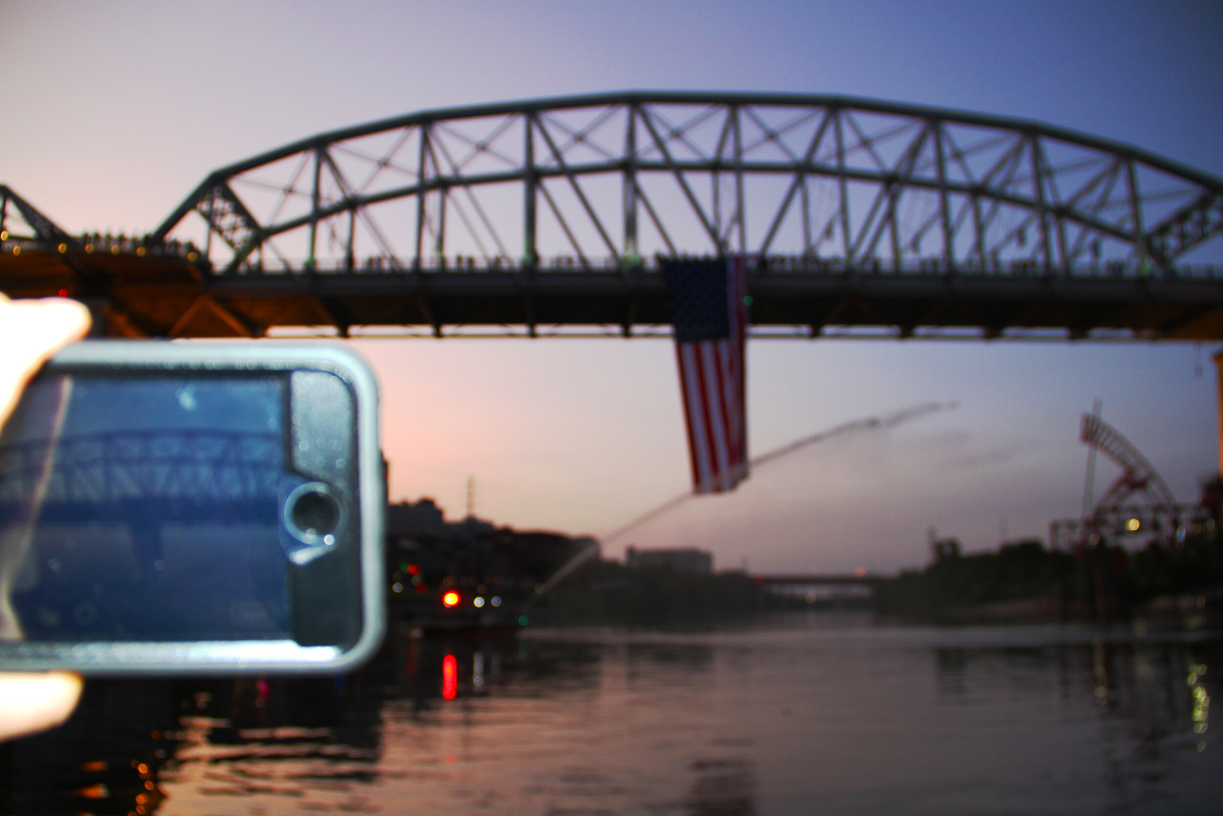  2020 9/11 Flag Tribute on Nashville Walking Bridge – GROUND ZERO VOLUNTEERS FLAG 2020 – Photo: Cierra Mazzola – All Rights Reserved 