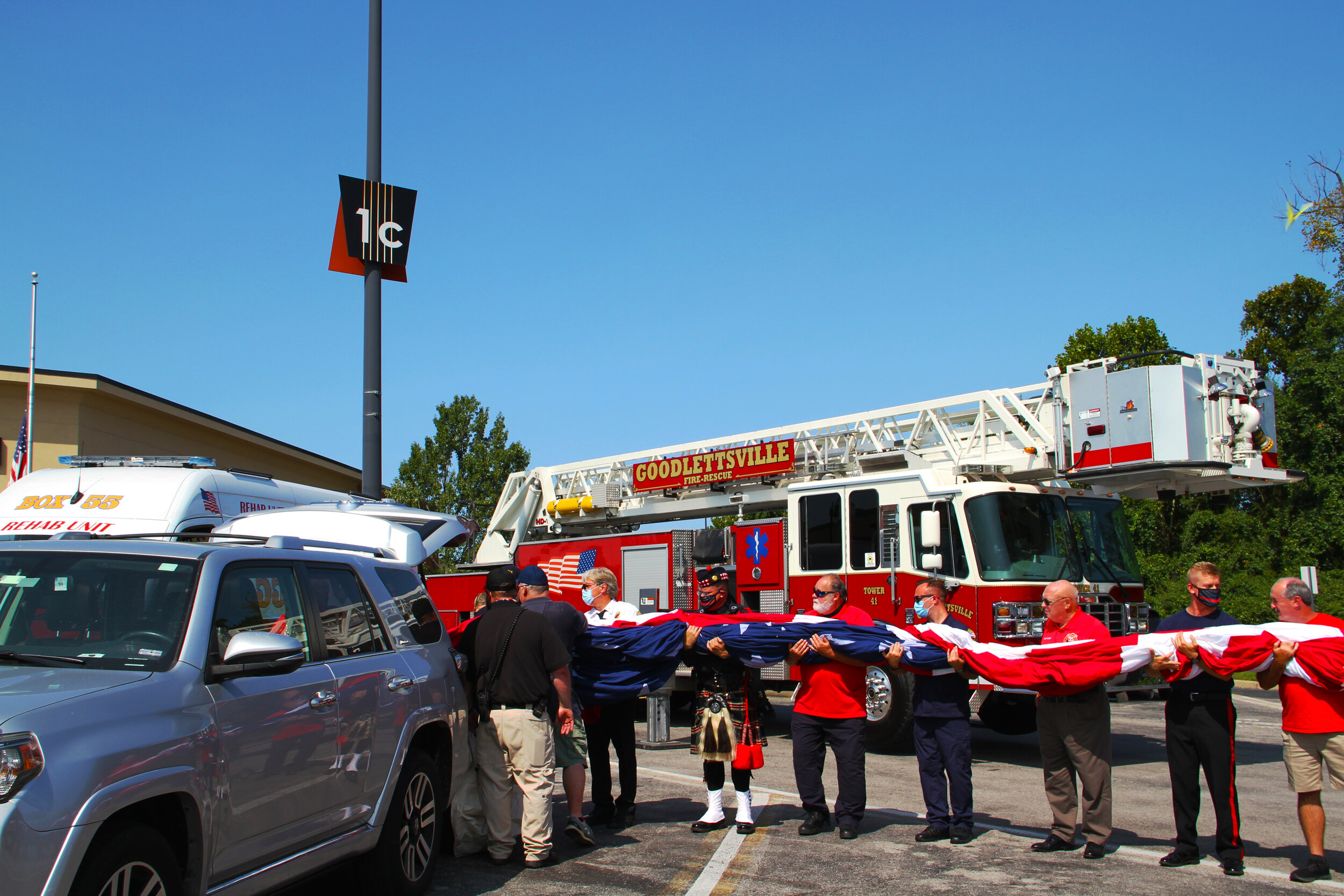  2020 9/11 Tribute Mission BBQ Nashville – GROUND ZERO VOLUNTEERS FLAG 2020 – Photo: Cierra Mazzola – All Rights Reserved 