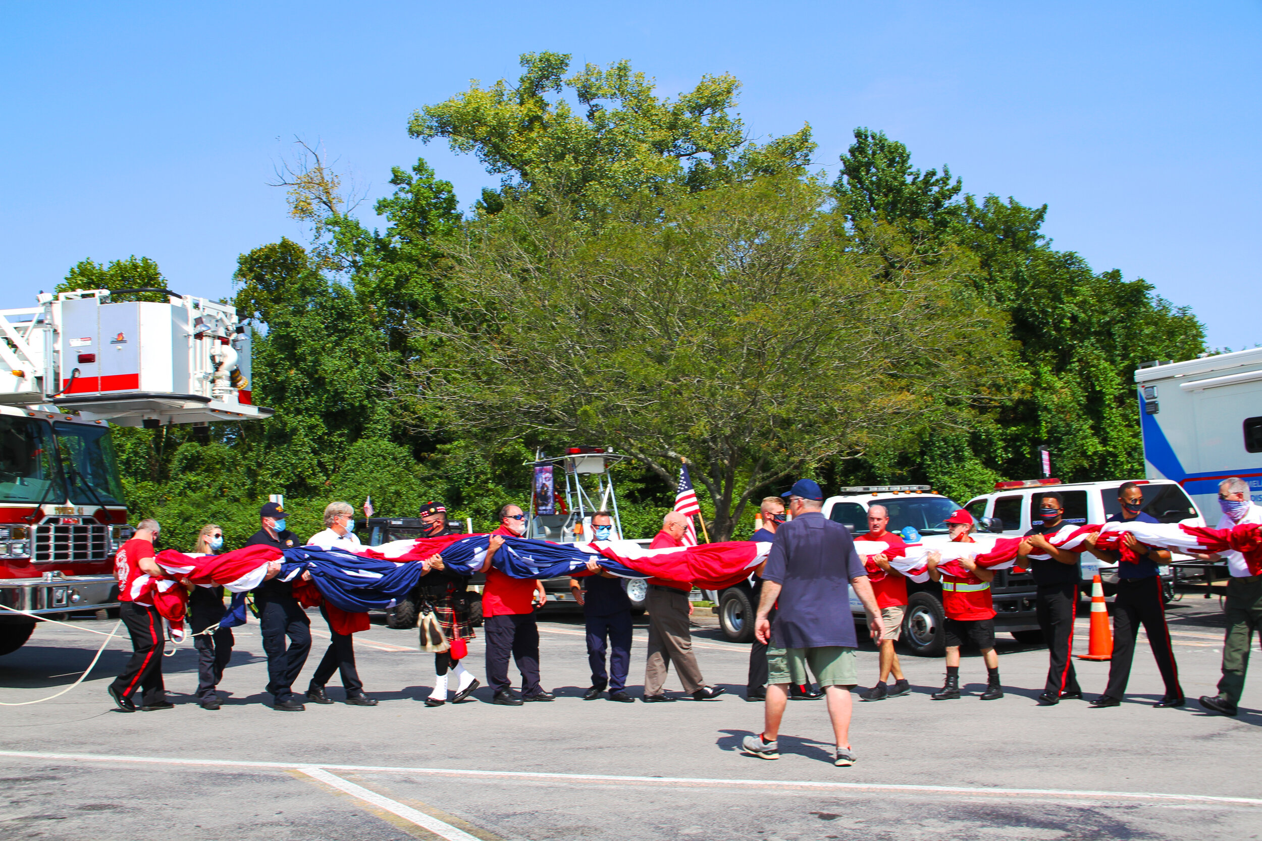  2020 9/11 Tribute Mission BBQ Nashville – GROUND ZERO VOLUNTEERS FLAG 2020 – Photo: Cierra Mazzola – All Rights Reserved 