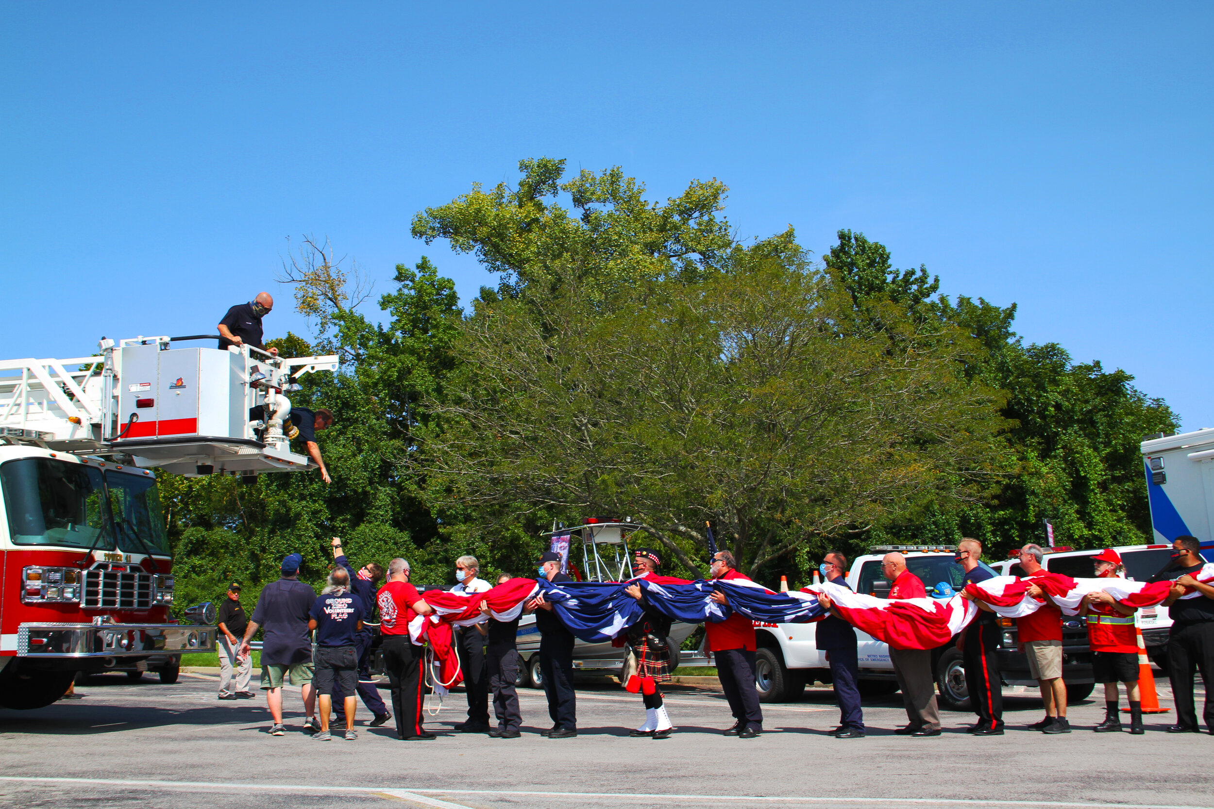  2020 9/11 Tribute Mission BBQ Nashville – GROUND ZERO VOLUNTEERS FLAG 2020 – Photo: Cierra Mazzola – All Rights Reserved 