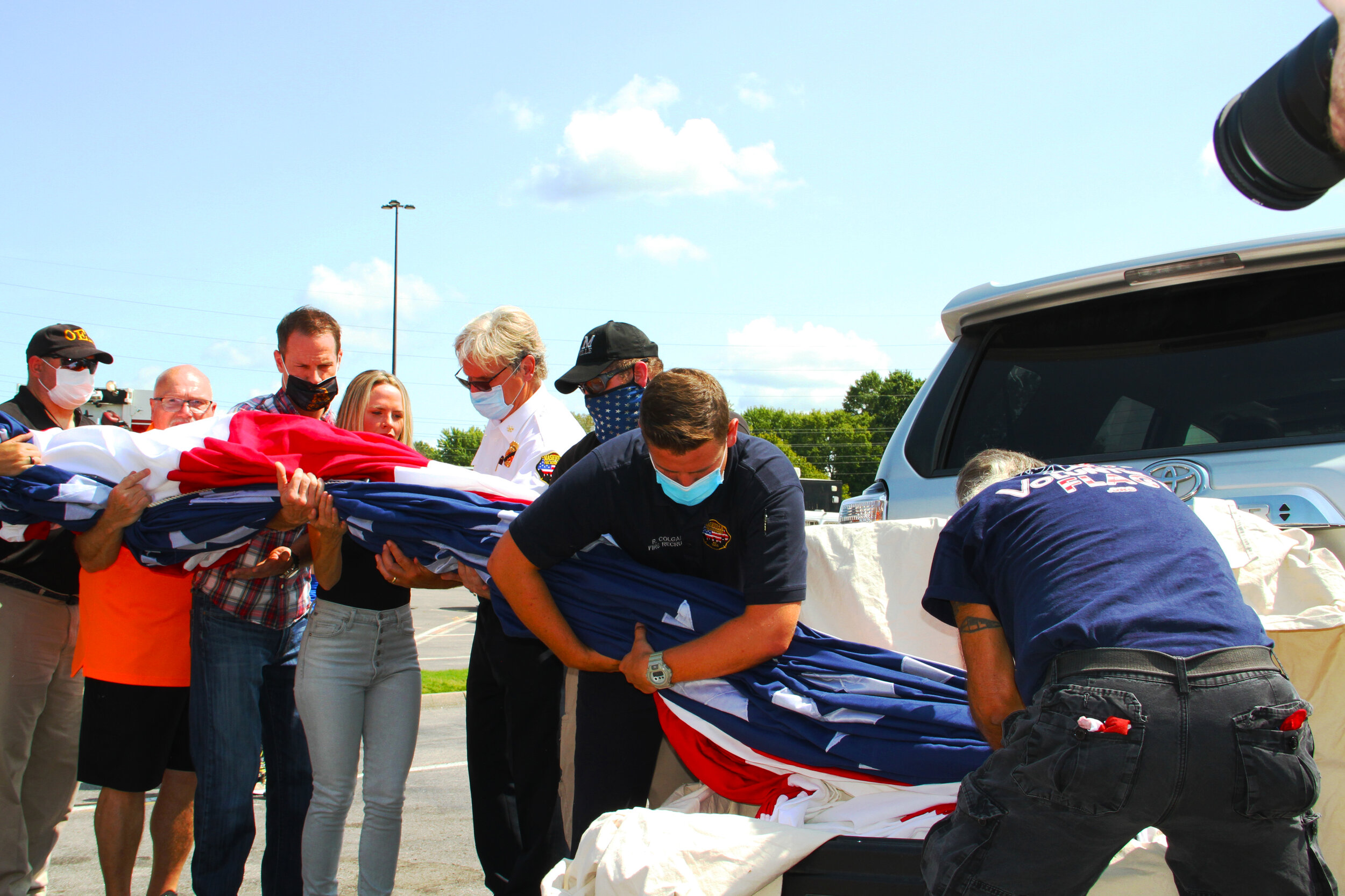  2020 9/11 Tribute Mission BBQ Nashville – GROUND ZERO VOLUNTEERS FLAG 2020 – Photo: Cierra Mazzola – All Rights Reserved 