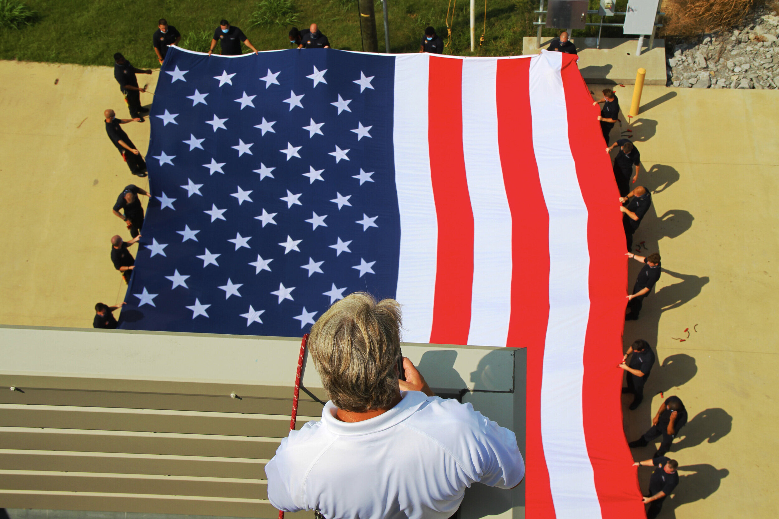  2020 9/11 Tribute Nashville Fire Department Training Grounds – GROUND ZERO VOLUNTEERS FLAG 2020 – Photo: Cierra Mazzola – All Rights Reserved 