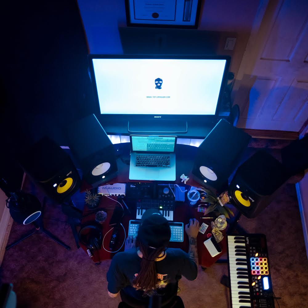 How to record vocals at home: 6 Pro Tips to Radio Ready Vocals!