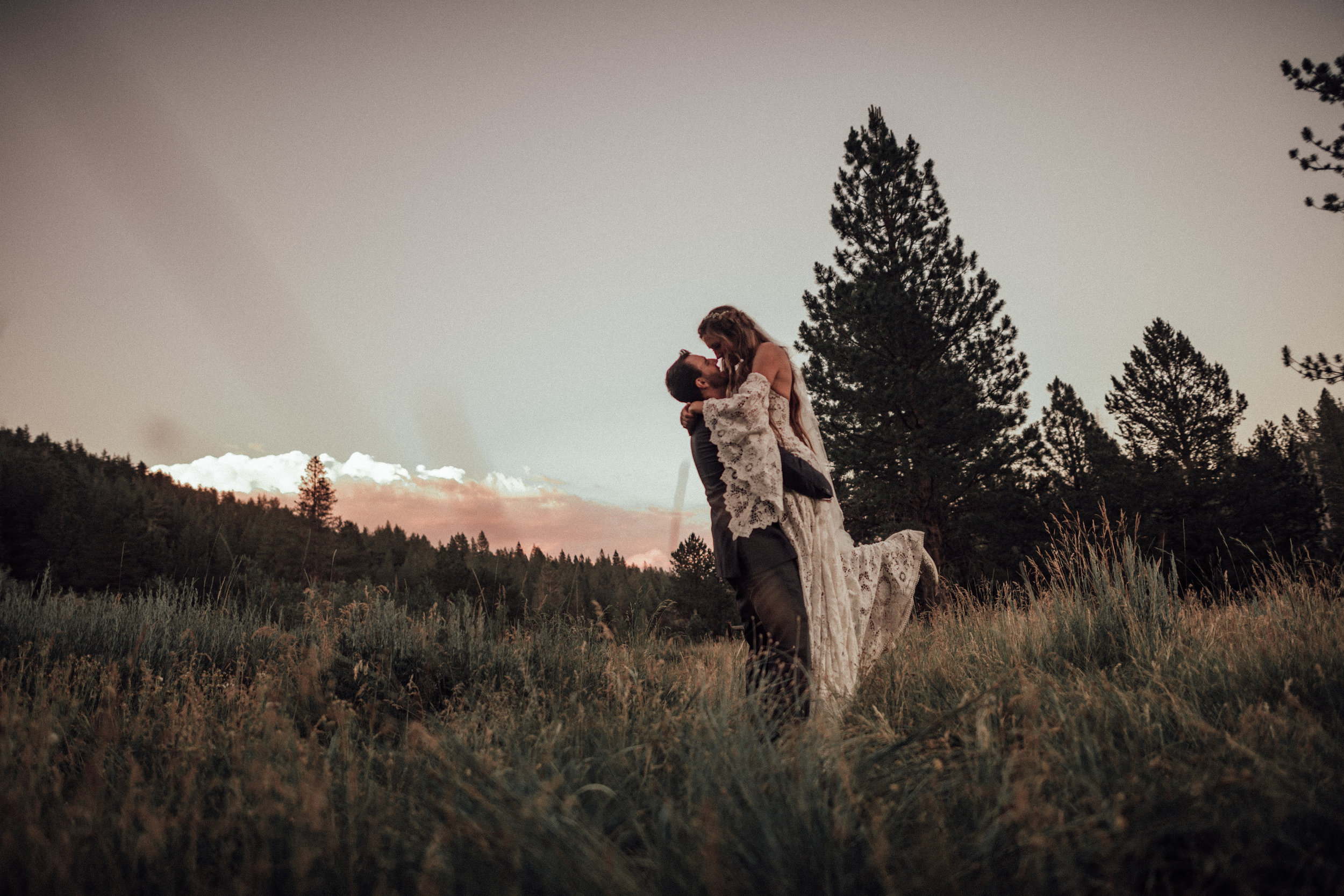 may-wedding-dancing-pines-sierraville-wedding-ca-danielle-kyle-junebug-photography-lake-tahoe-1-2526.jpg