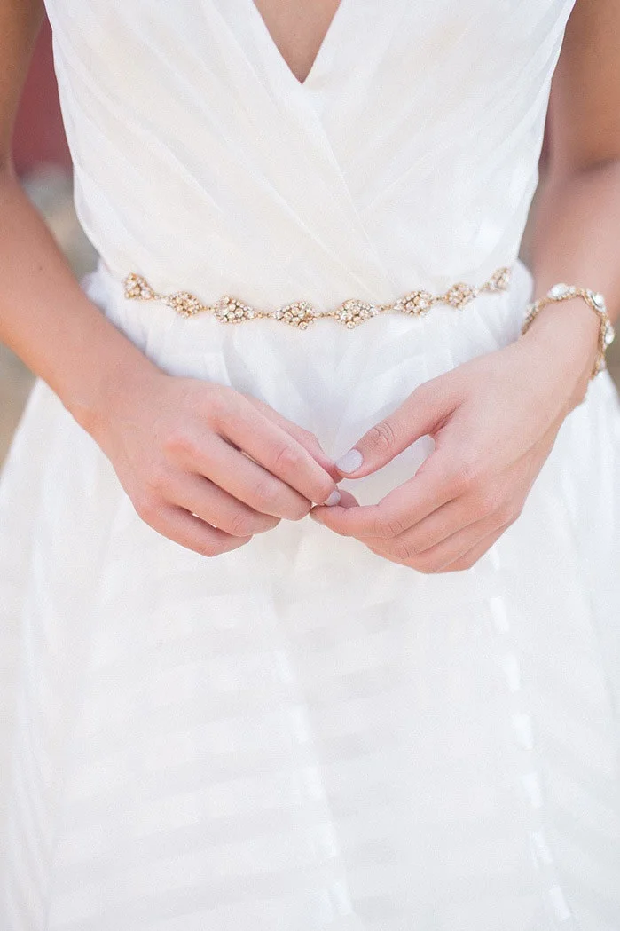 13-sash-styling-perfect-bridal-accessory.jpg