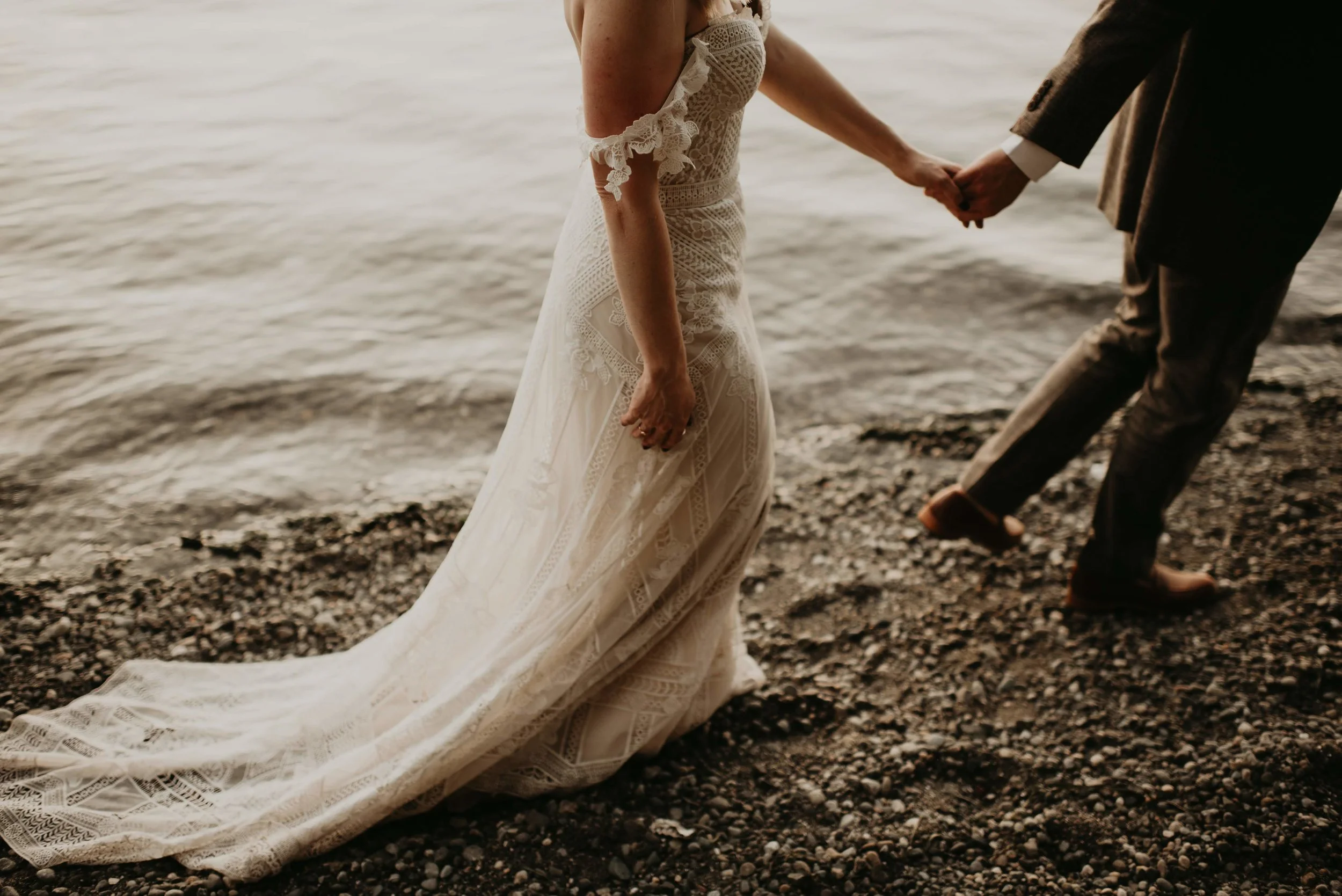 Ashley + Peter Wedding - Kitsap Memorial State Park - Kamra Fuller Photography-1020.jpg